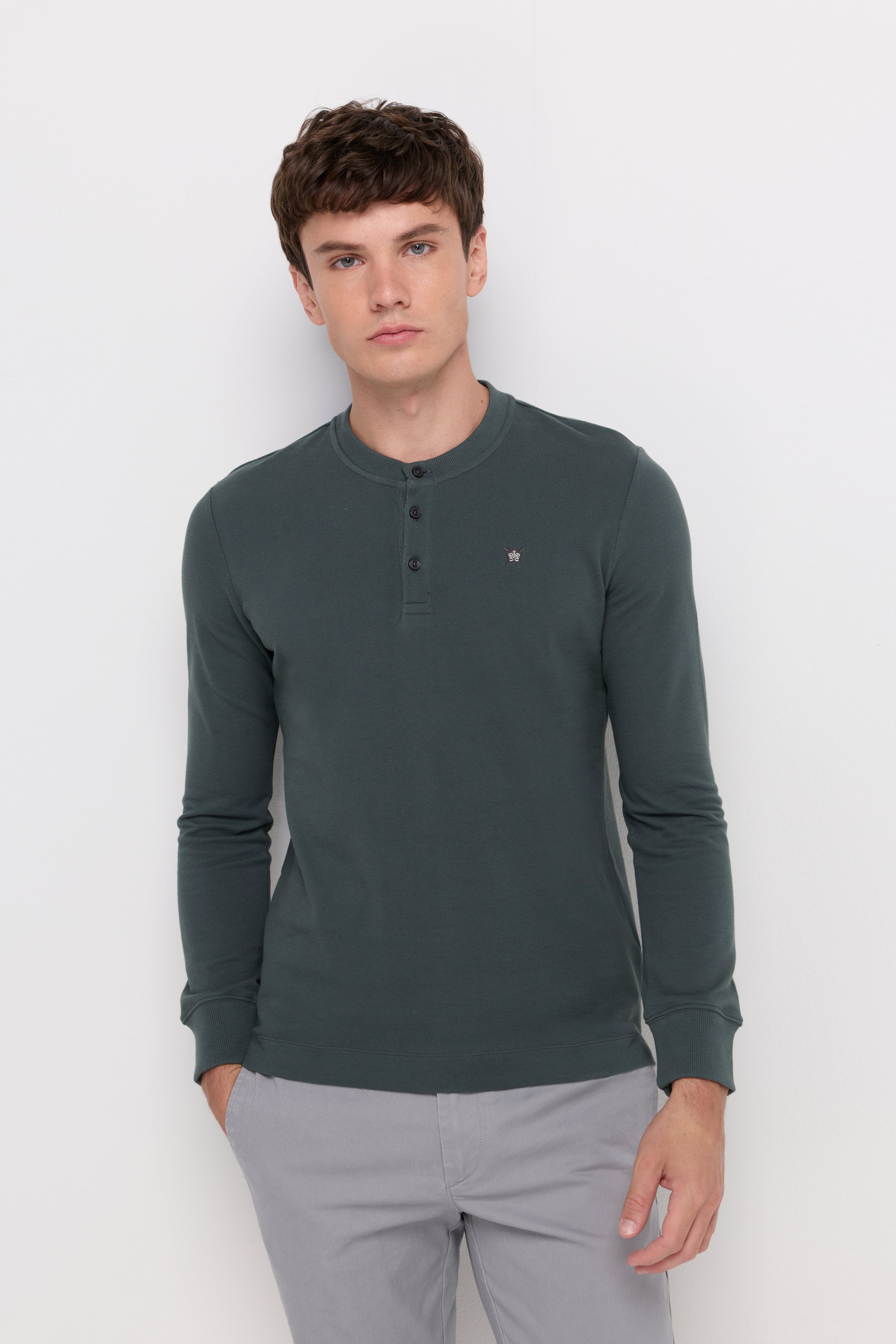 PIQUE LONG SLEEVE ROUND NECK T-SHIRT