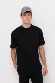 PREMIUM ESSENTIAL CREW NECK T-SHIRT