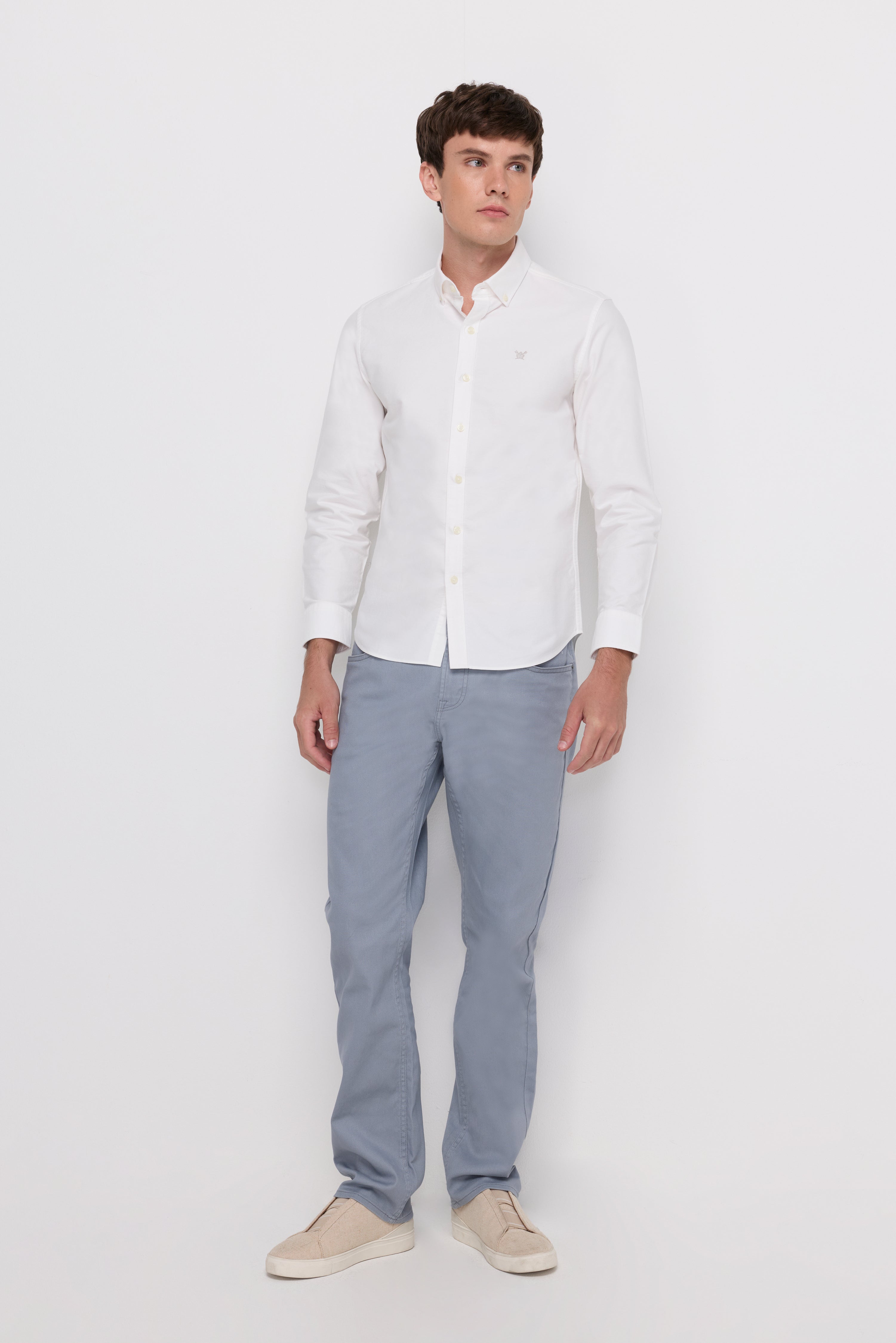 SIGNATURE OXFORD BUTTON-DOWN SHIRT