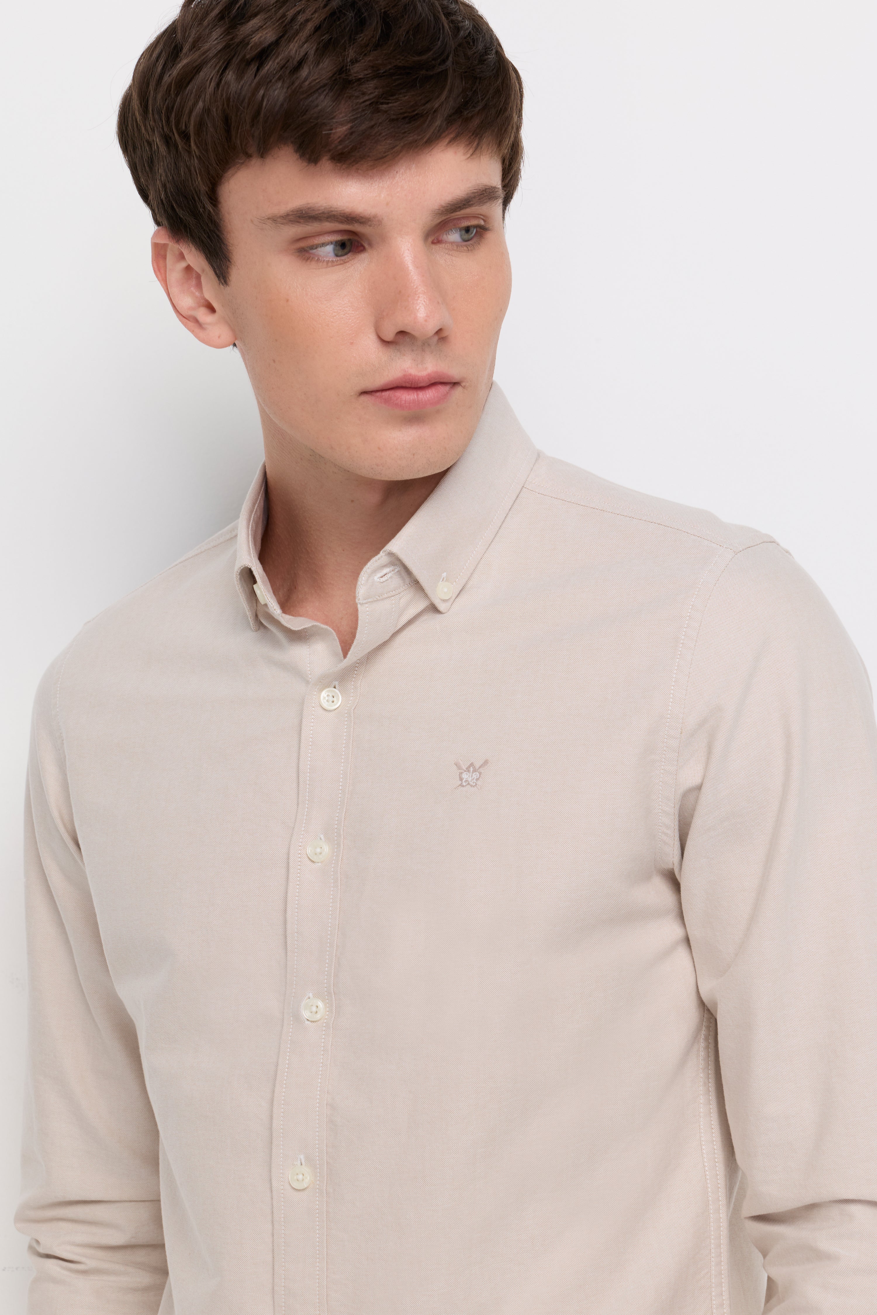 SIGNATURE OXFORD BUTTON-DOWN SHIRT