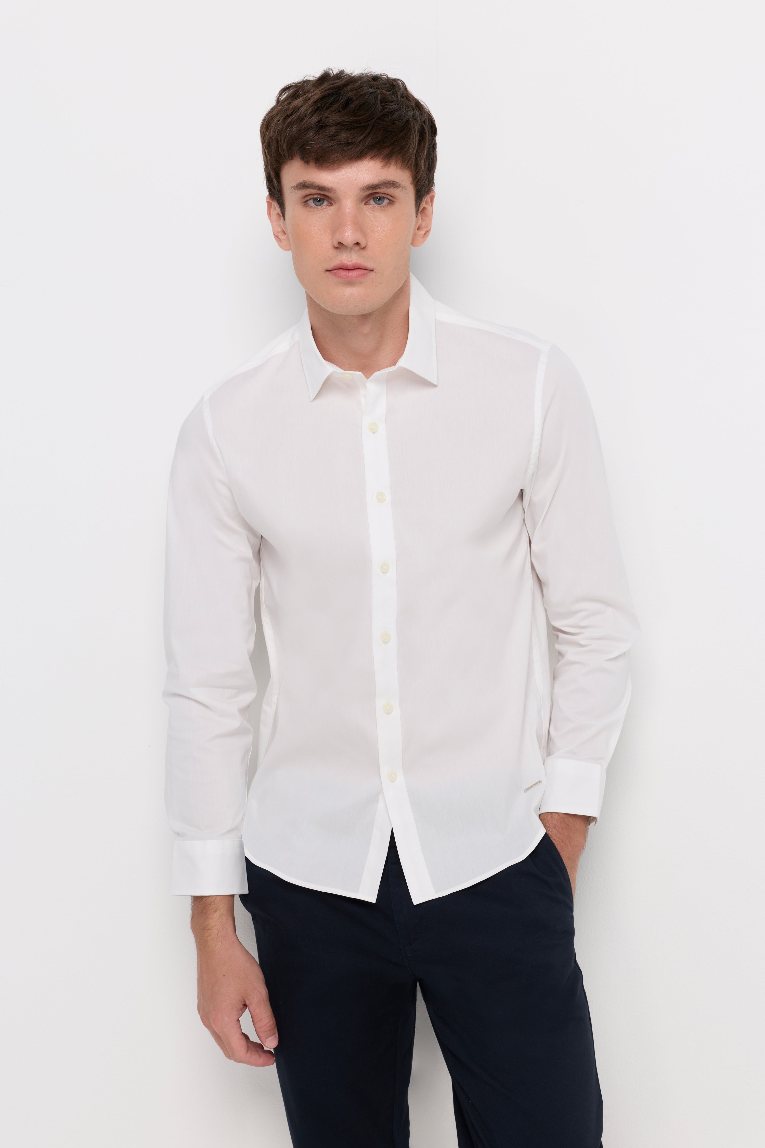 SIGNATURE LONG SLEEVE SHIRT