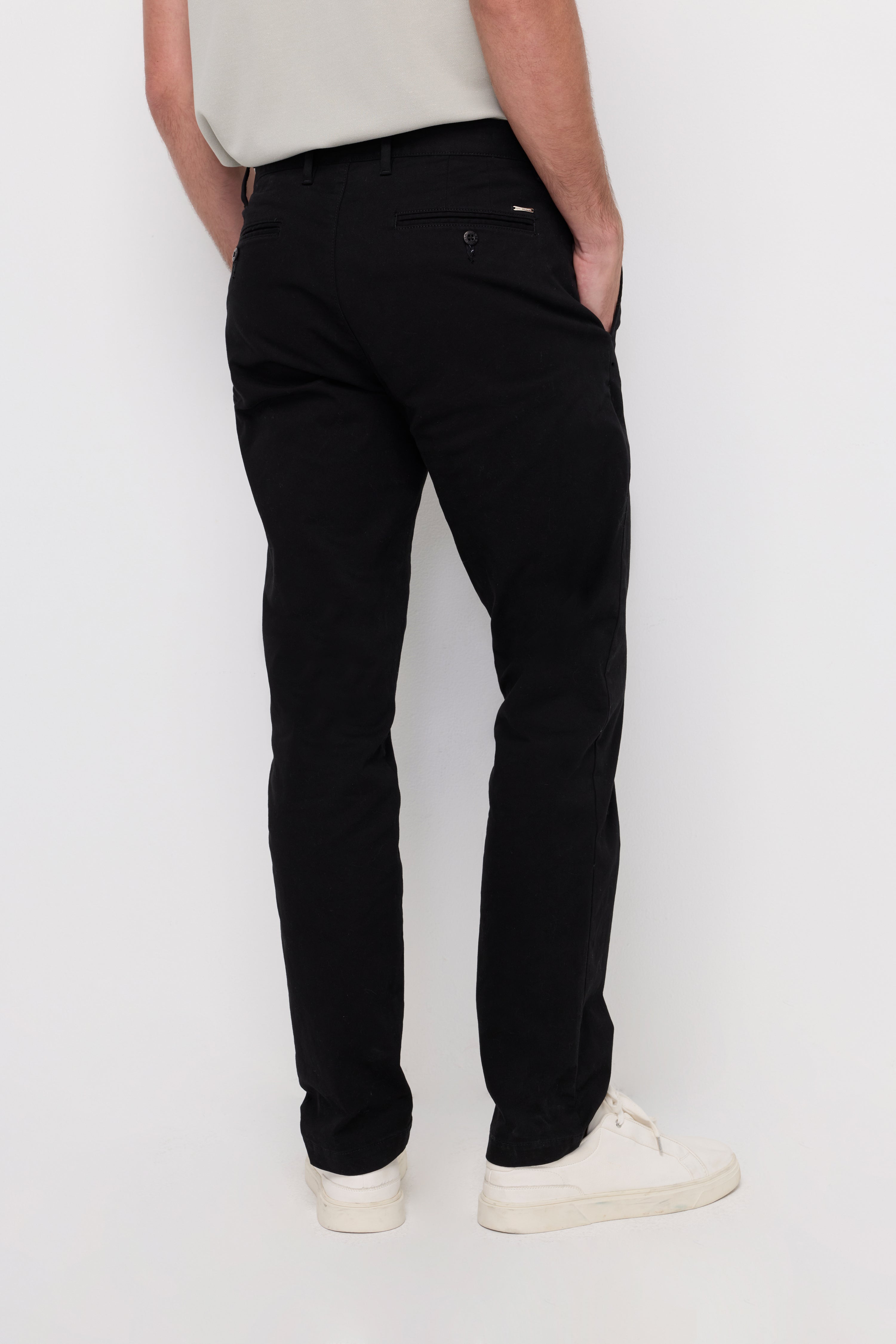 CHINO TROUSERS