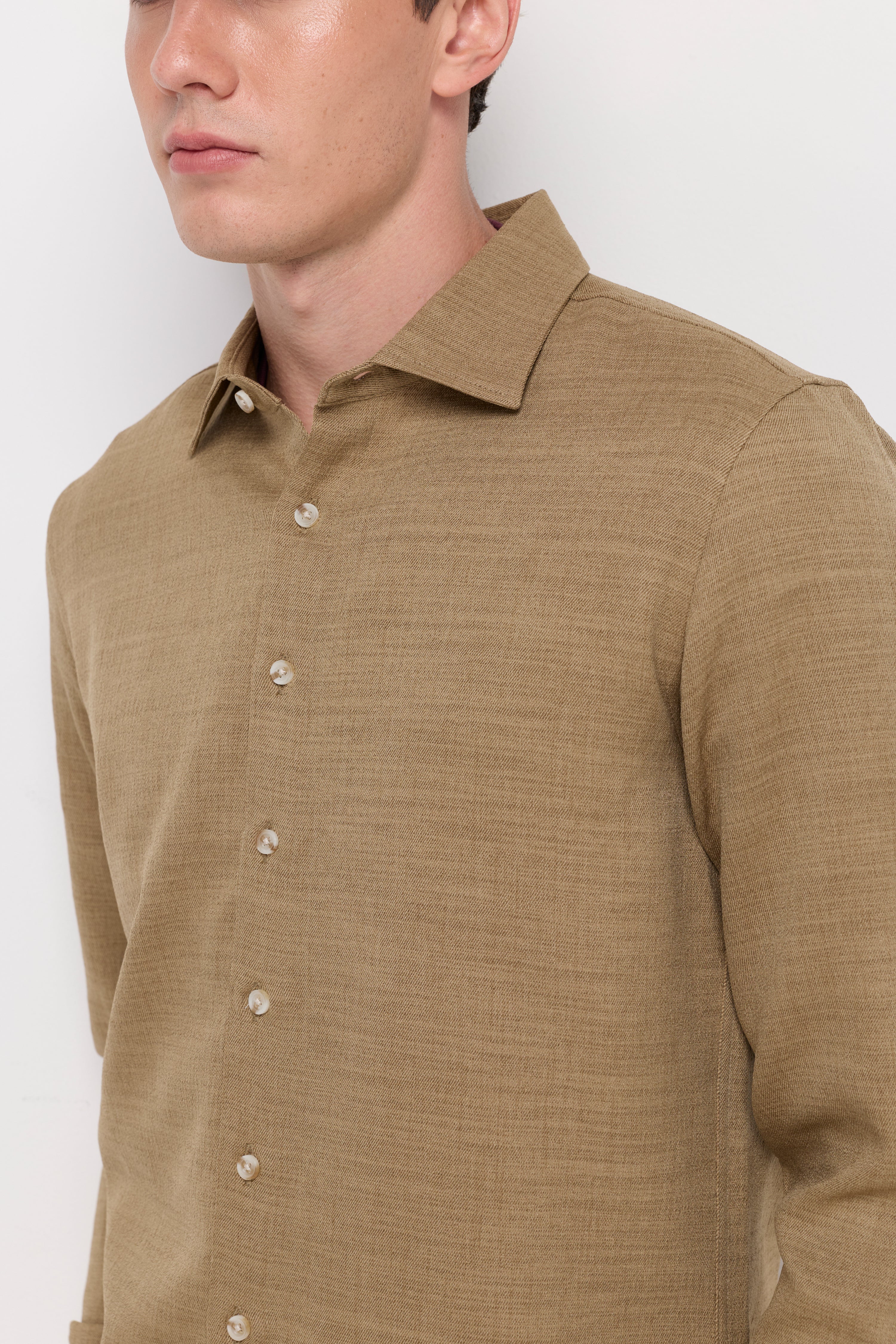TEXTURED TWILL BUTTON-UP SHIRT