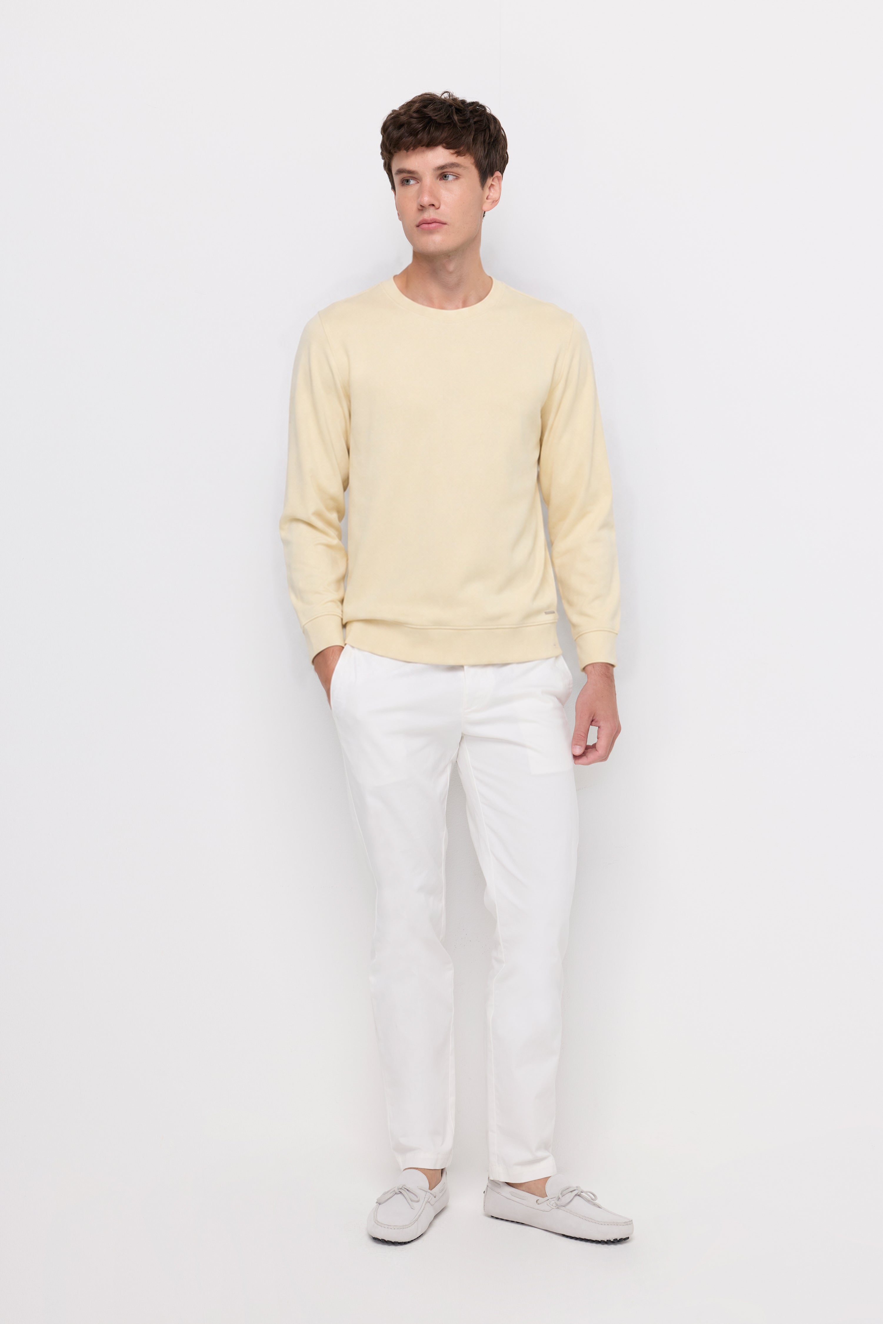 RIBBED HEM CREW NECK PULLOVER