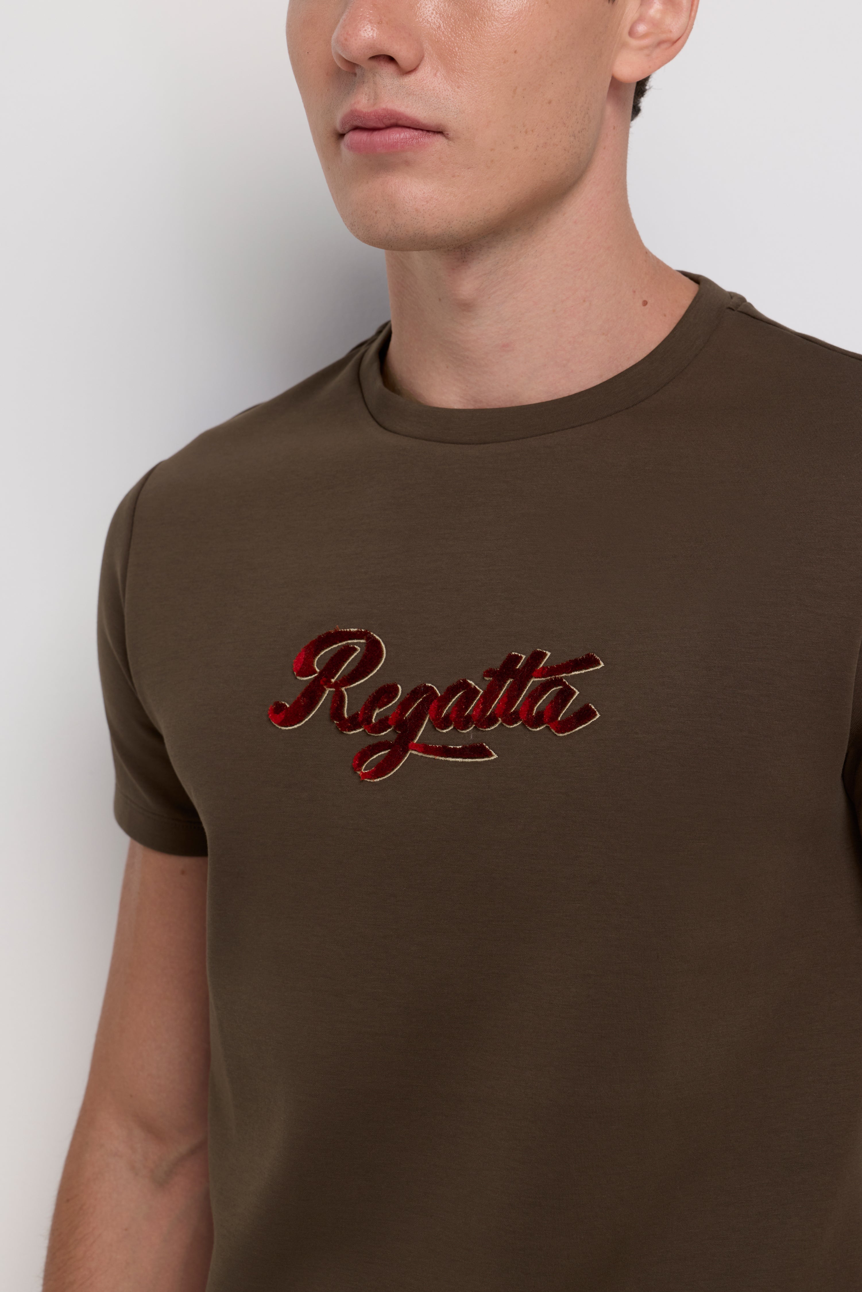 REGATTA LOGO EMBROIDERED T-SHIRT