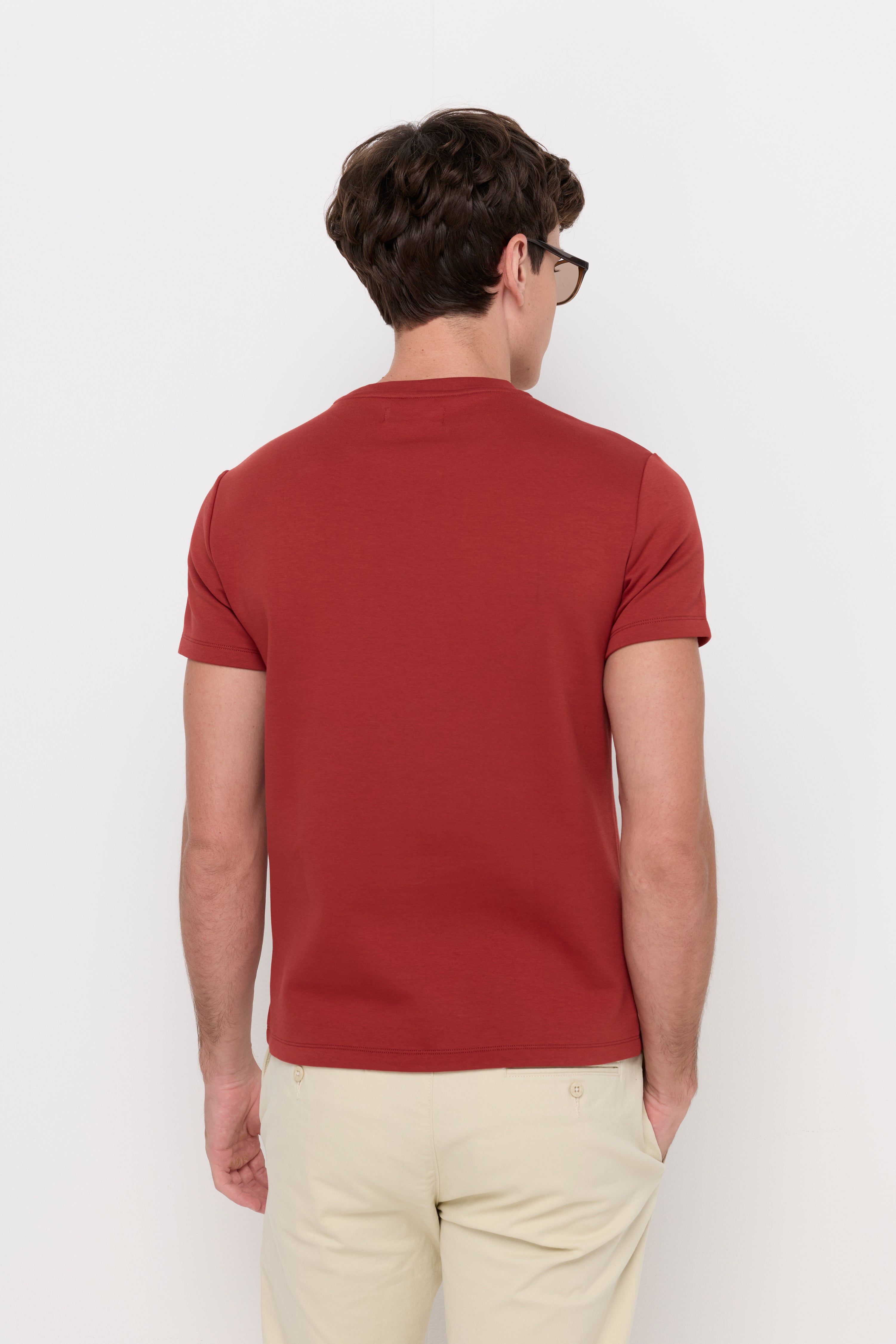 EMBROIDERED CREST T-SHIRT