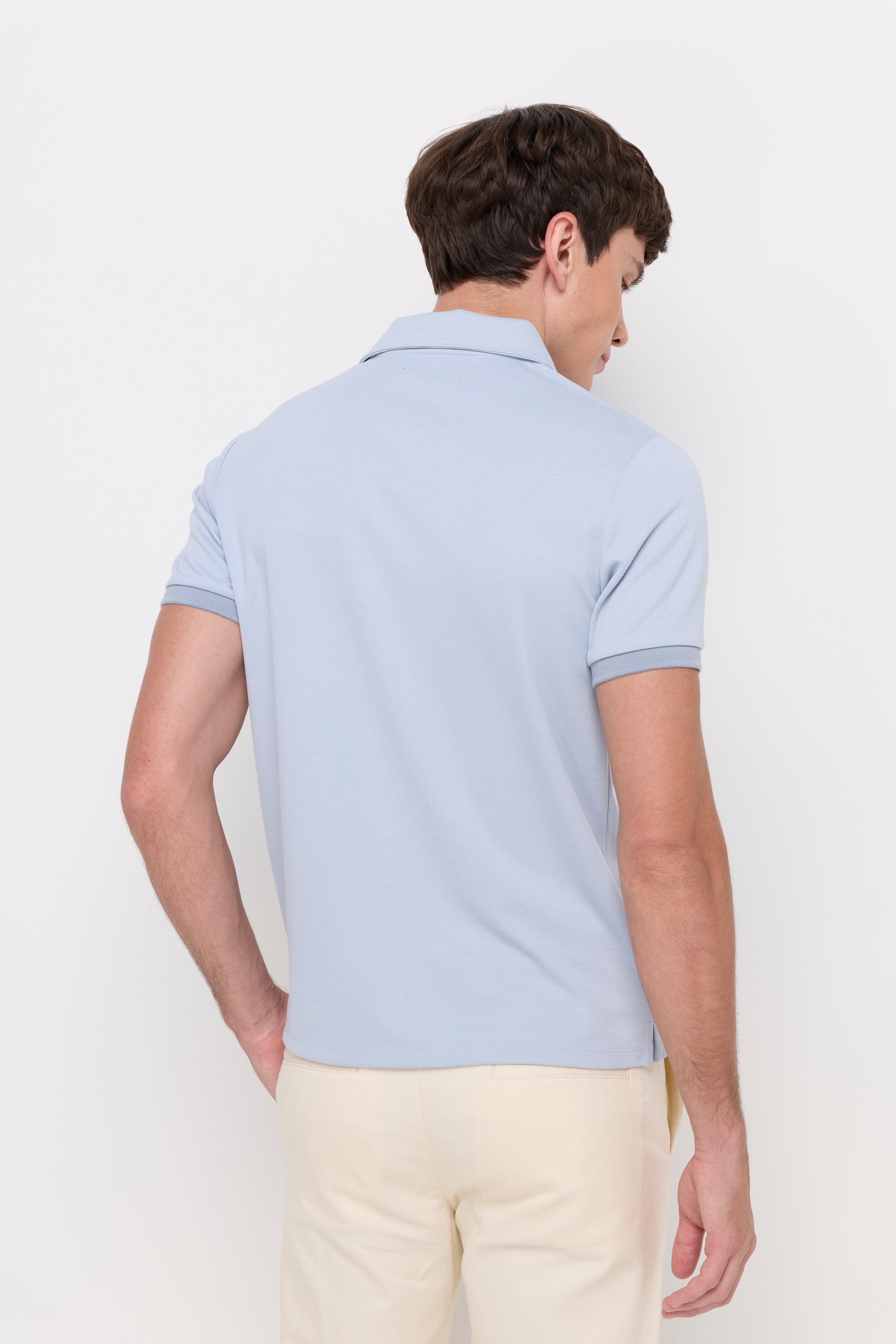 TEXTURED OPEN COLLAR POLO