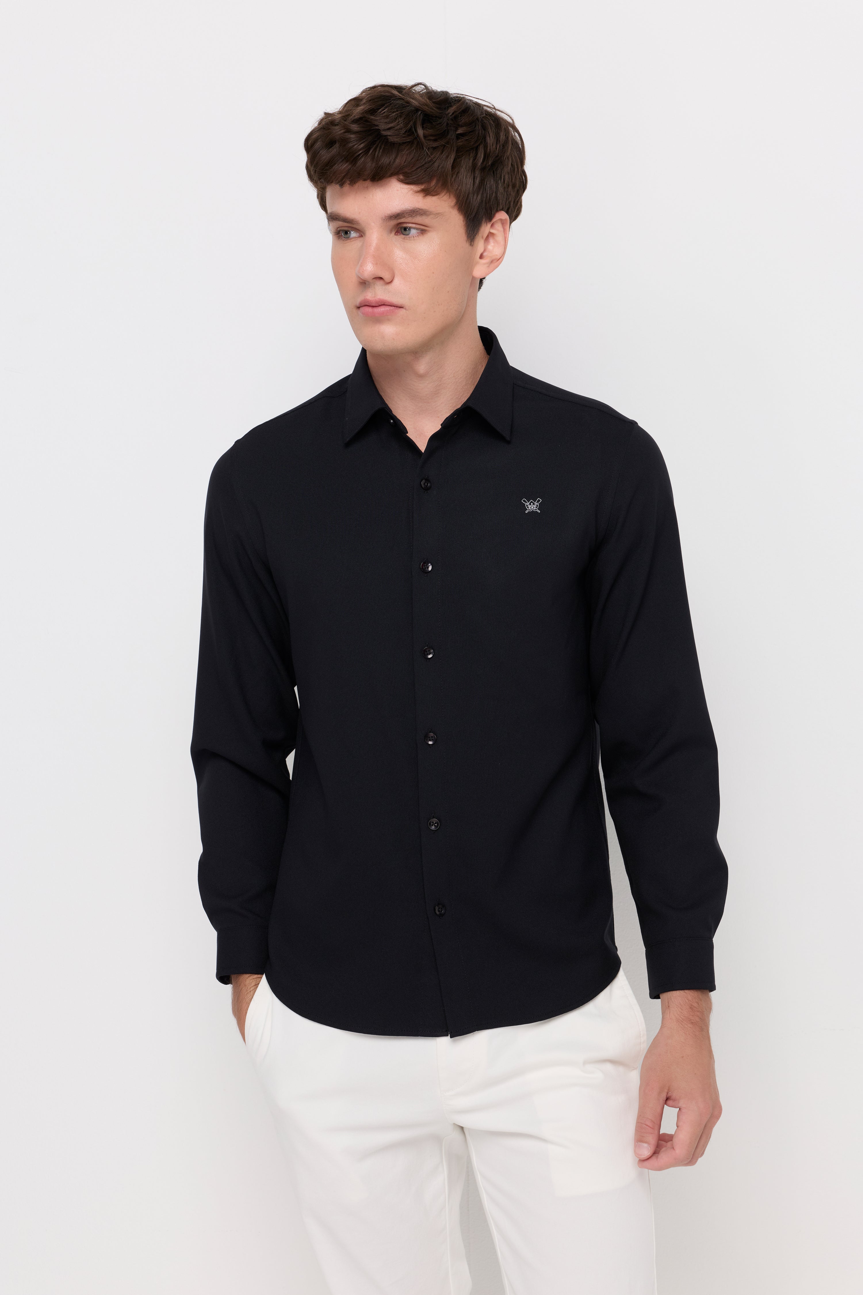 TEXTURED EMBROIDERED SHIRT