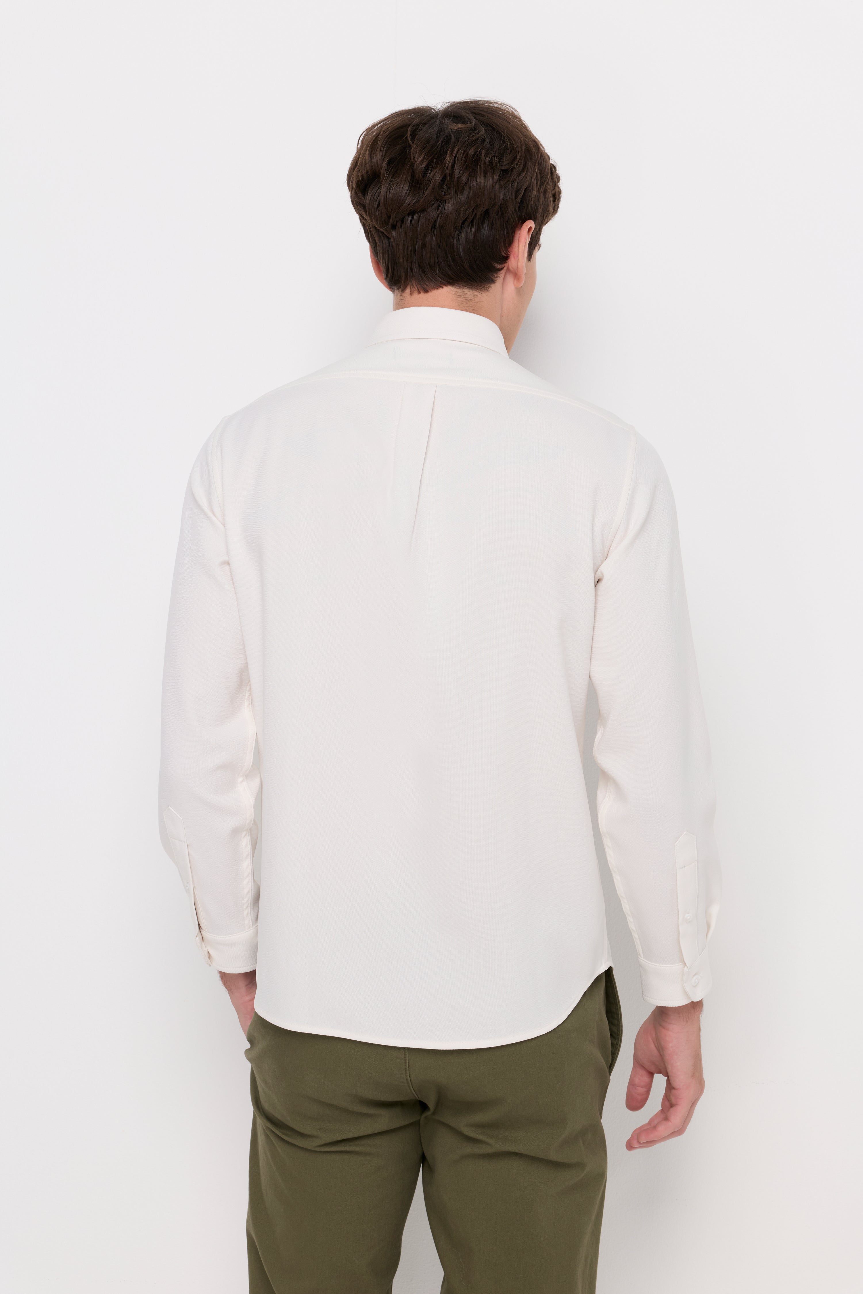 TEXTURED EMBROIDERED SHIRT