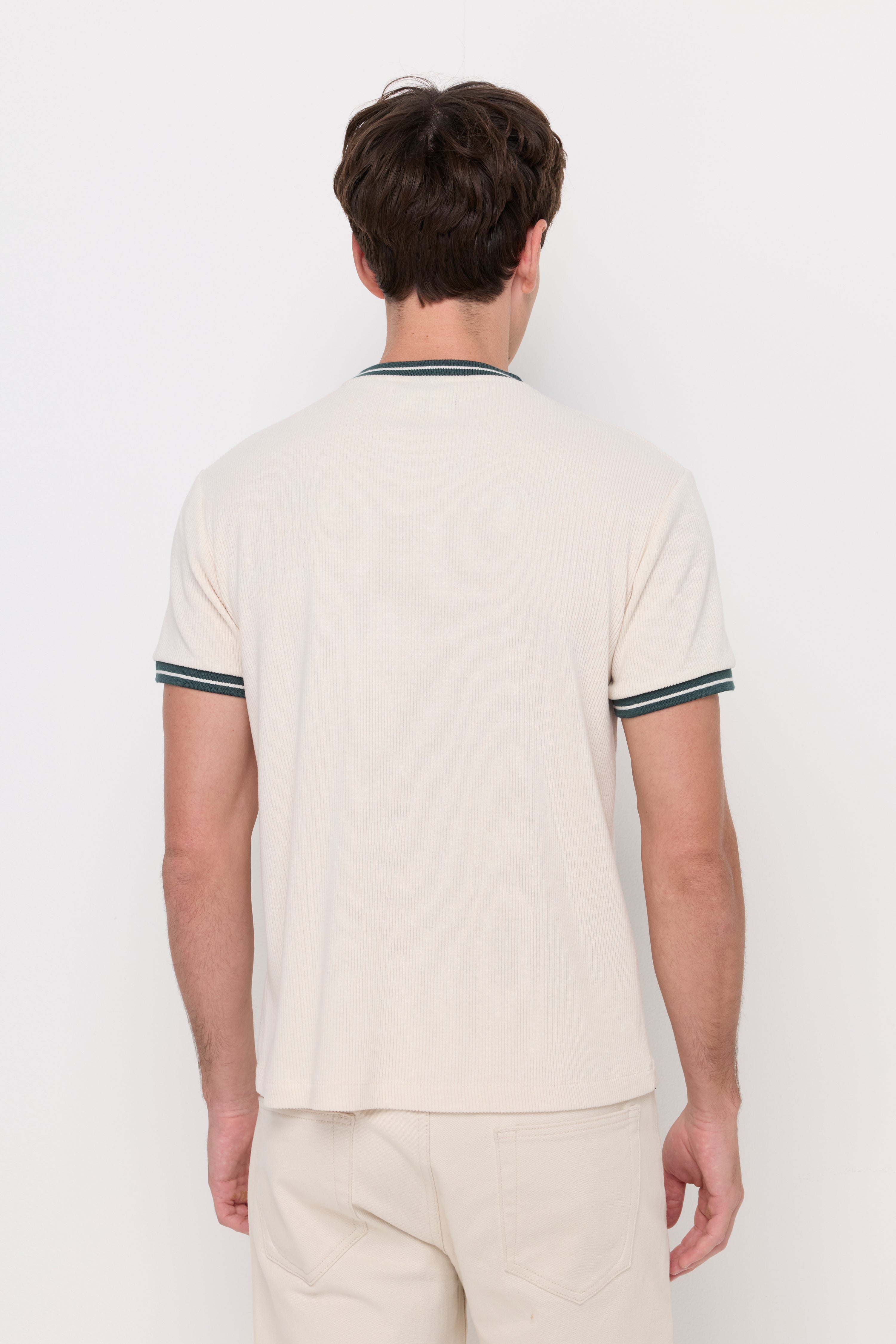 CONTRAST TRIM POCKET T-SHIRT