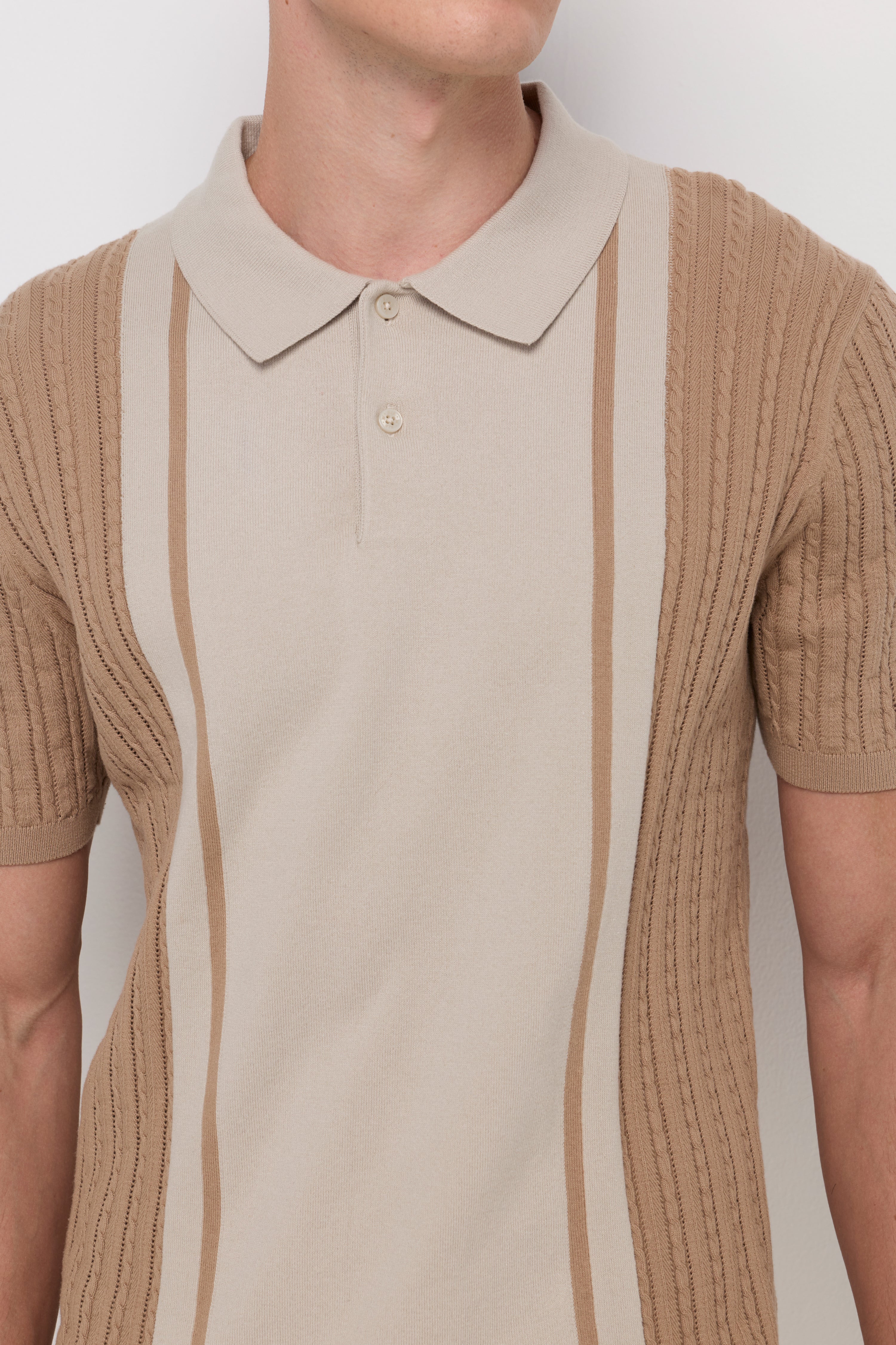 TEXTURED KNIT PANEL POLO