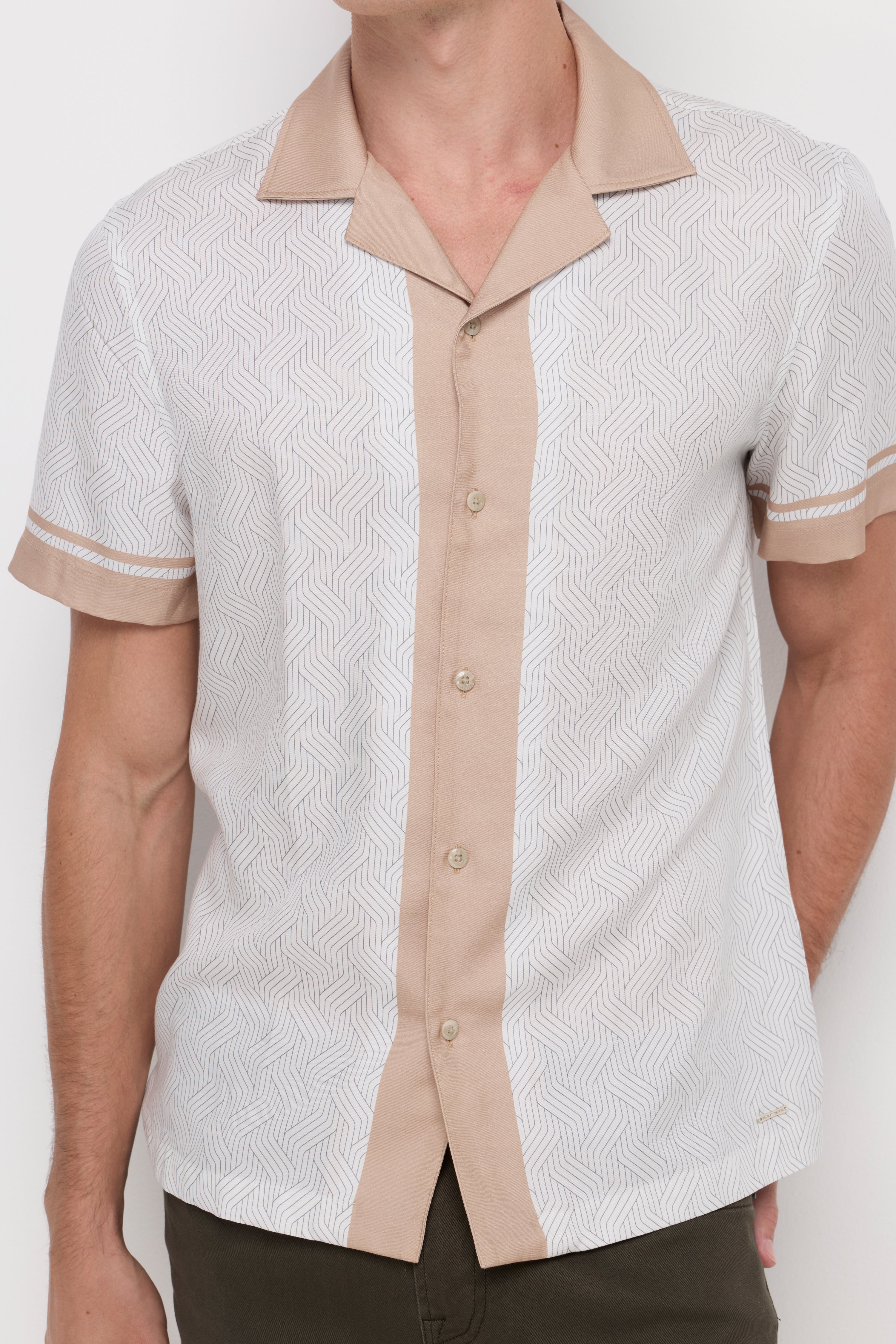 TROPICAL RESORT CAMP SHIRT
