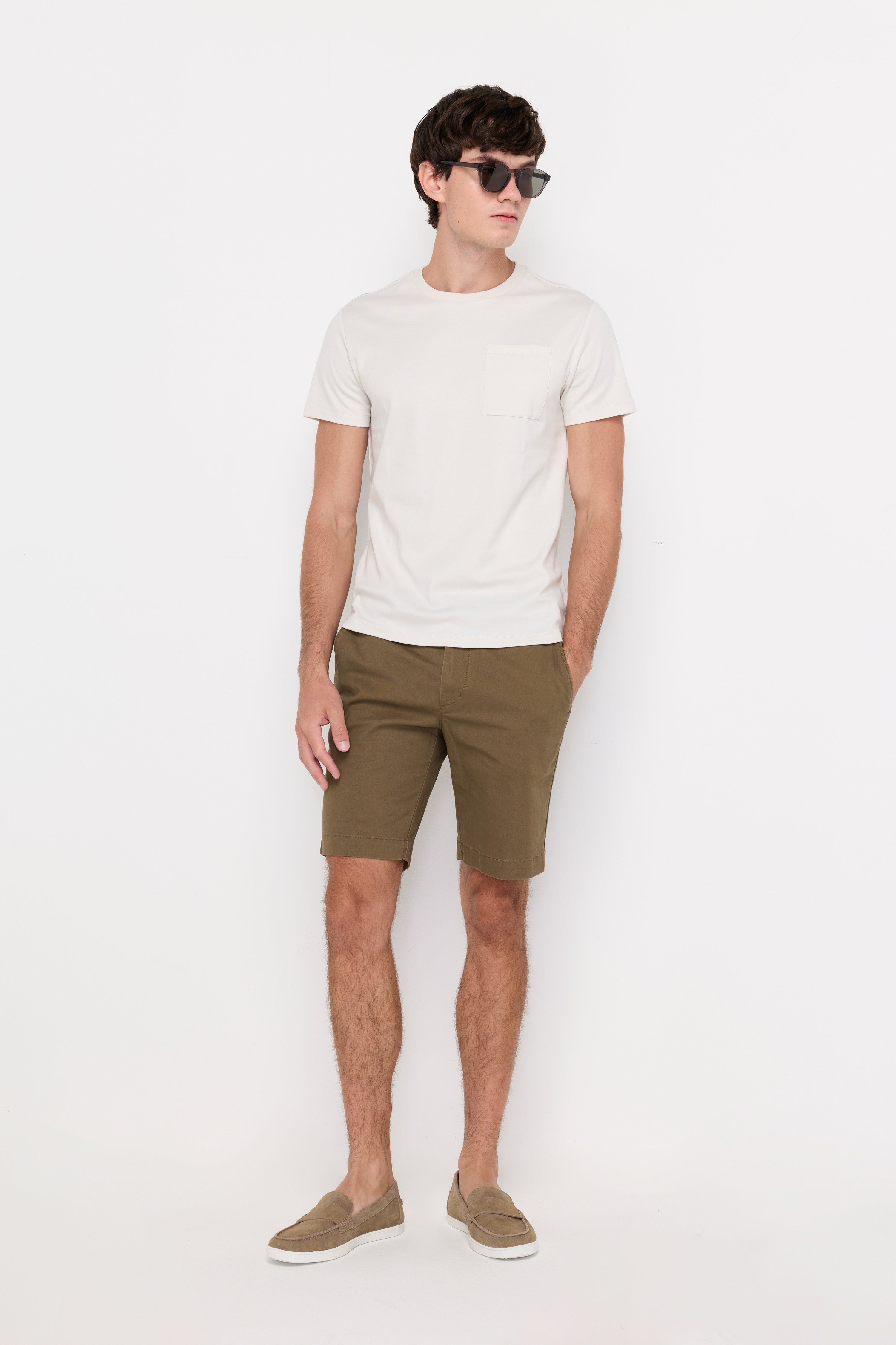 ESSENTIAL COTTON CHINO SHORTS