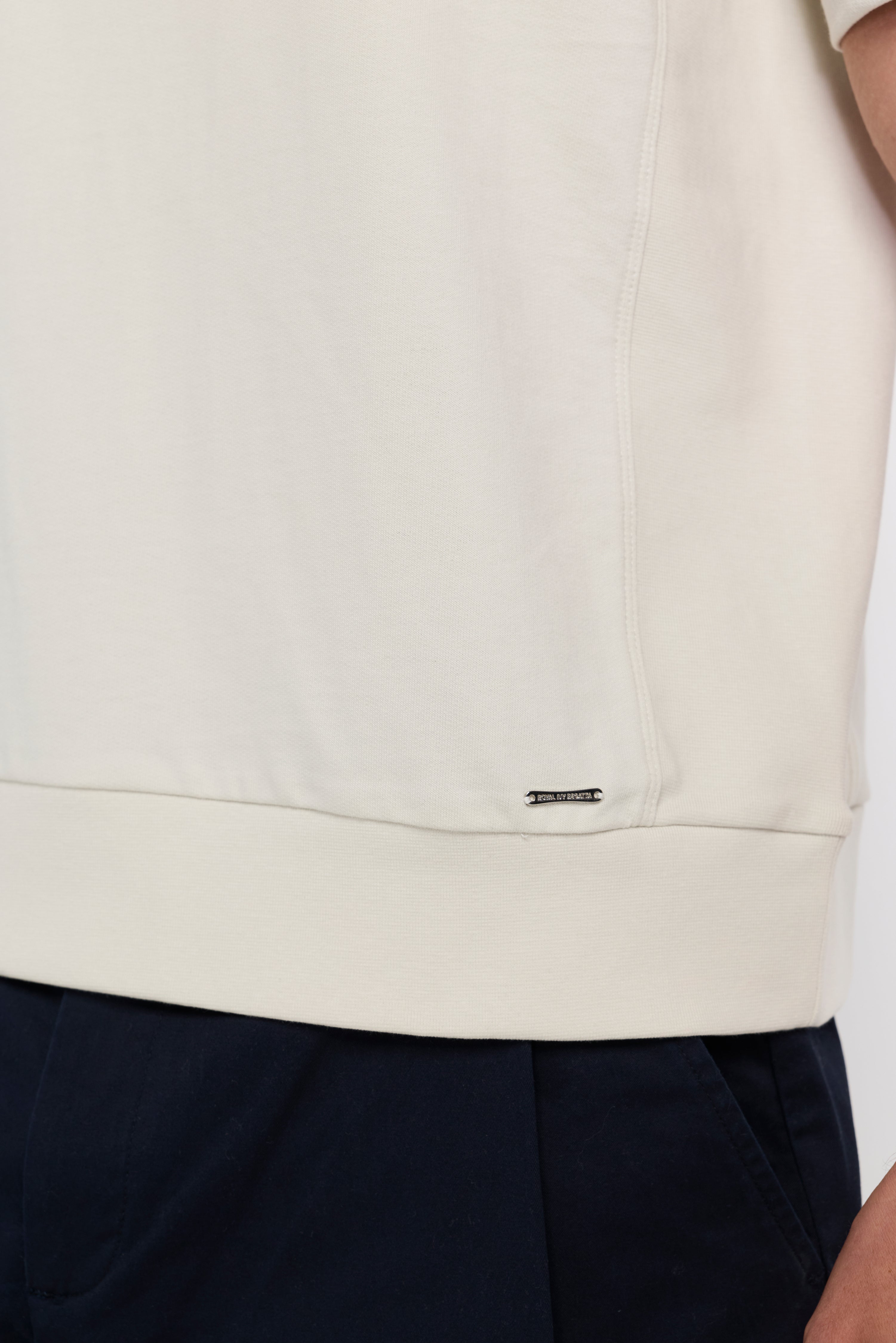 ESSENTIAL TEXTURED KNIT TEE