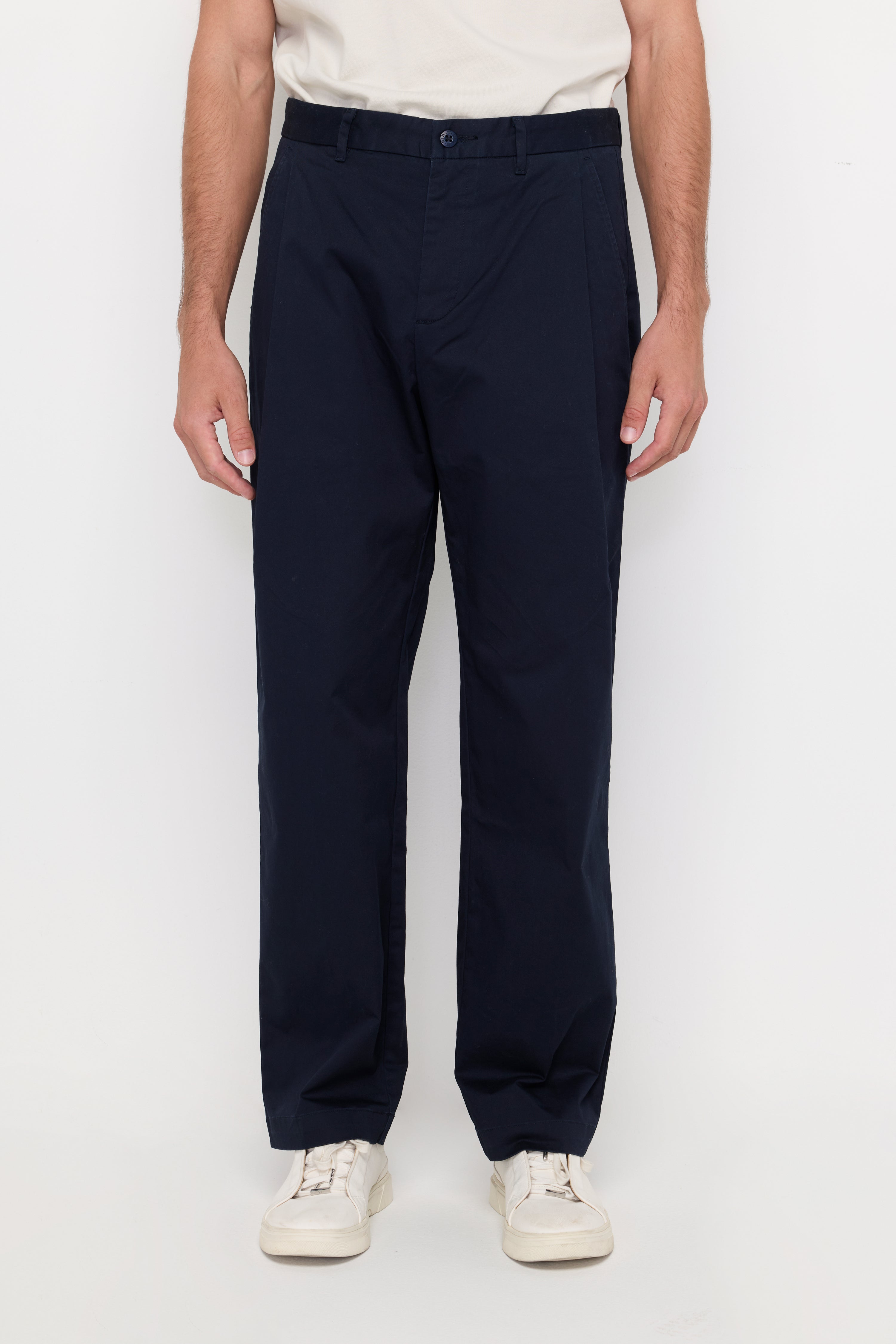 ESSENTIAL STRAIGHT-LEG COTTON TROUSERS
