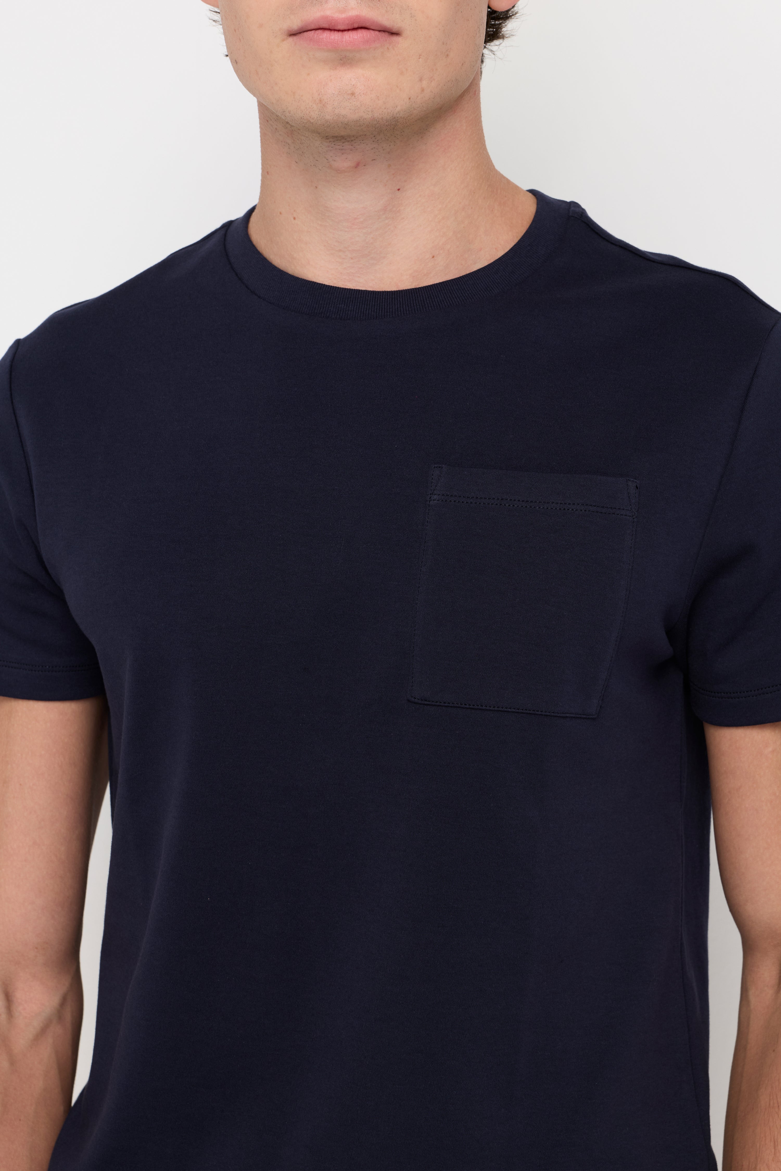 ESSENTIAL COTTON POCKET TEE