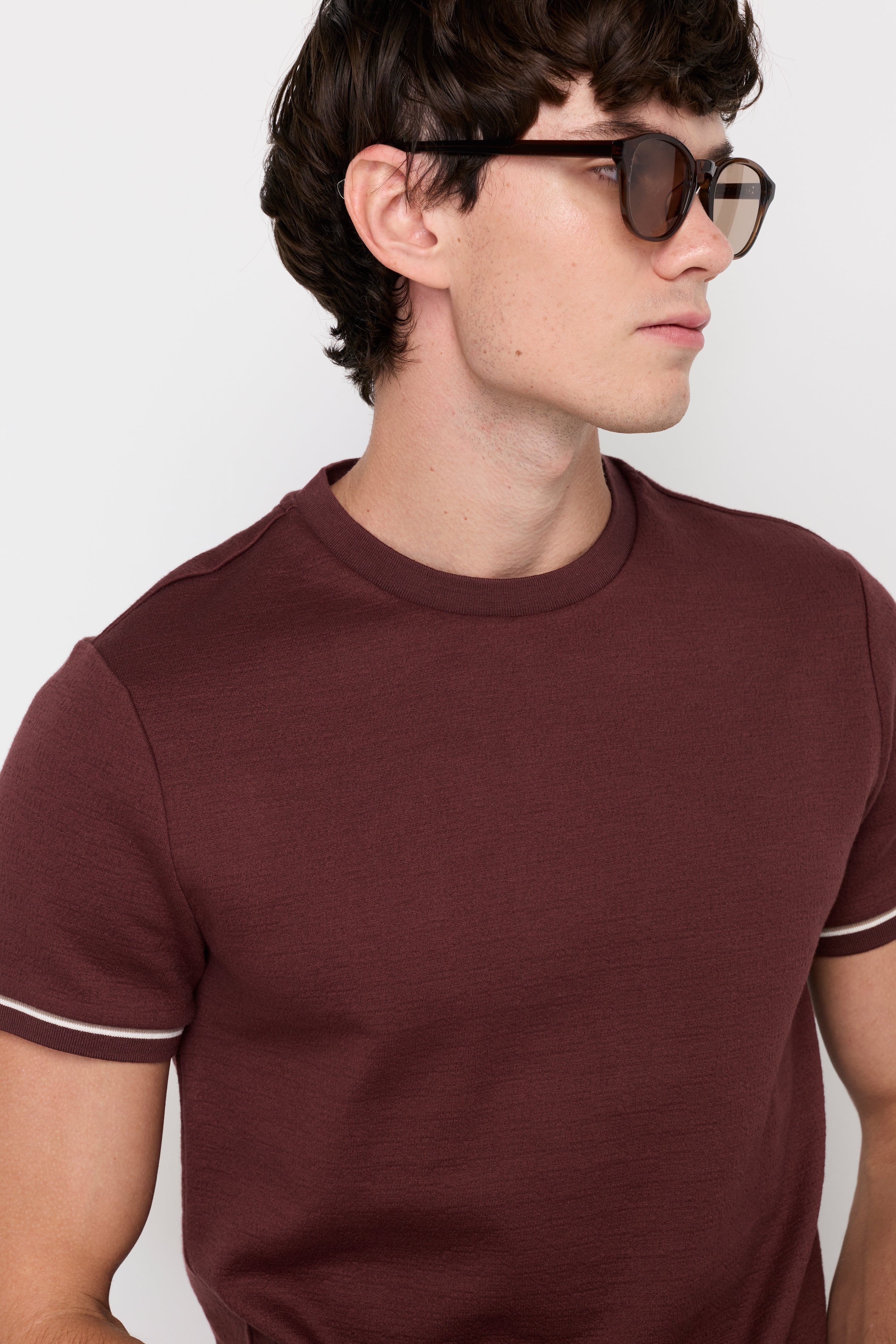CONTRAST TRIM KNIT TEE