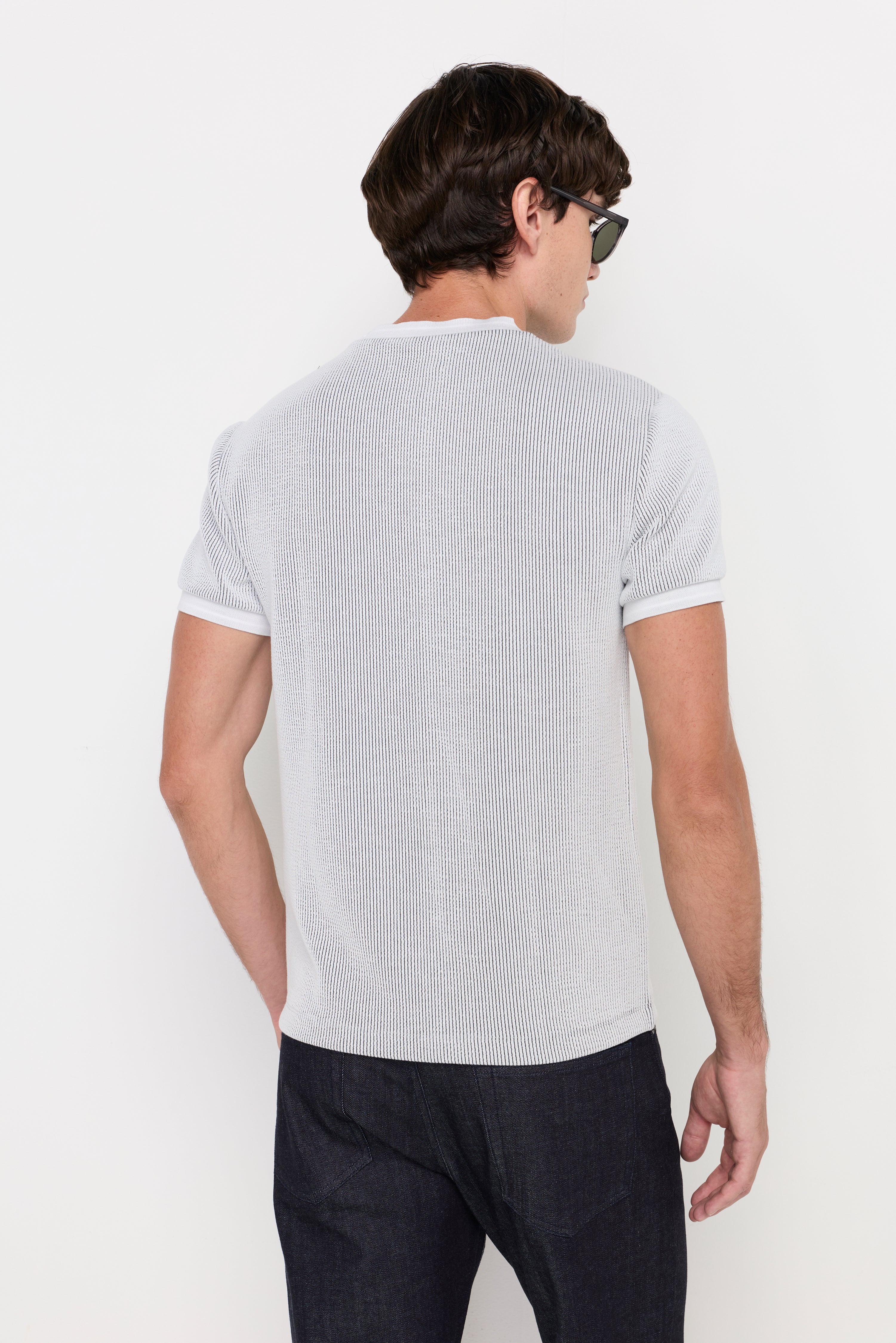 FINE TEXTURE KNIT TEE