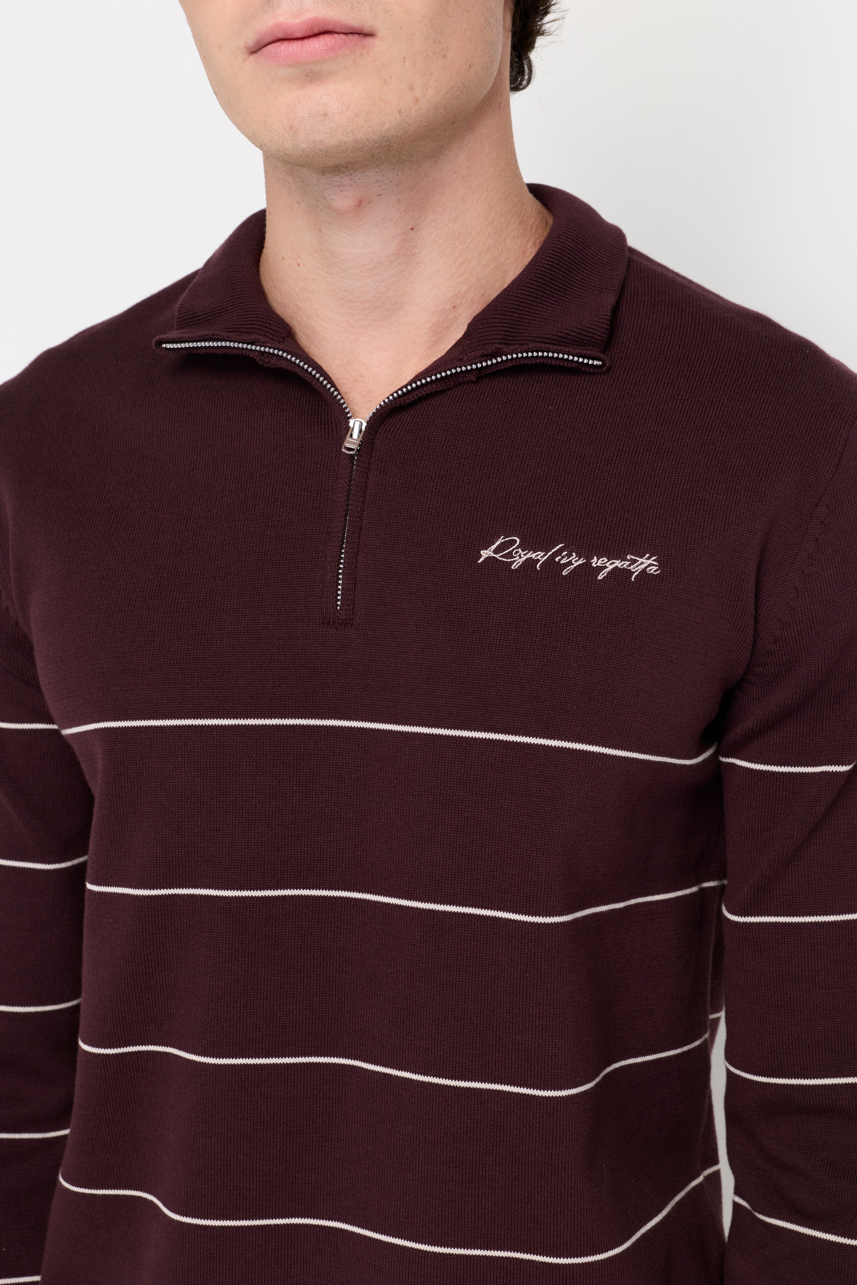 CONTRAST STRIPE HALF-ZIP KNIT PULLOVER