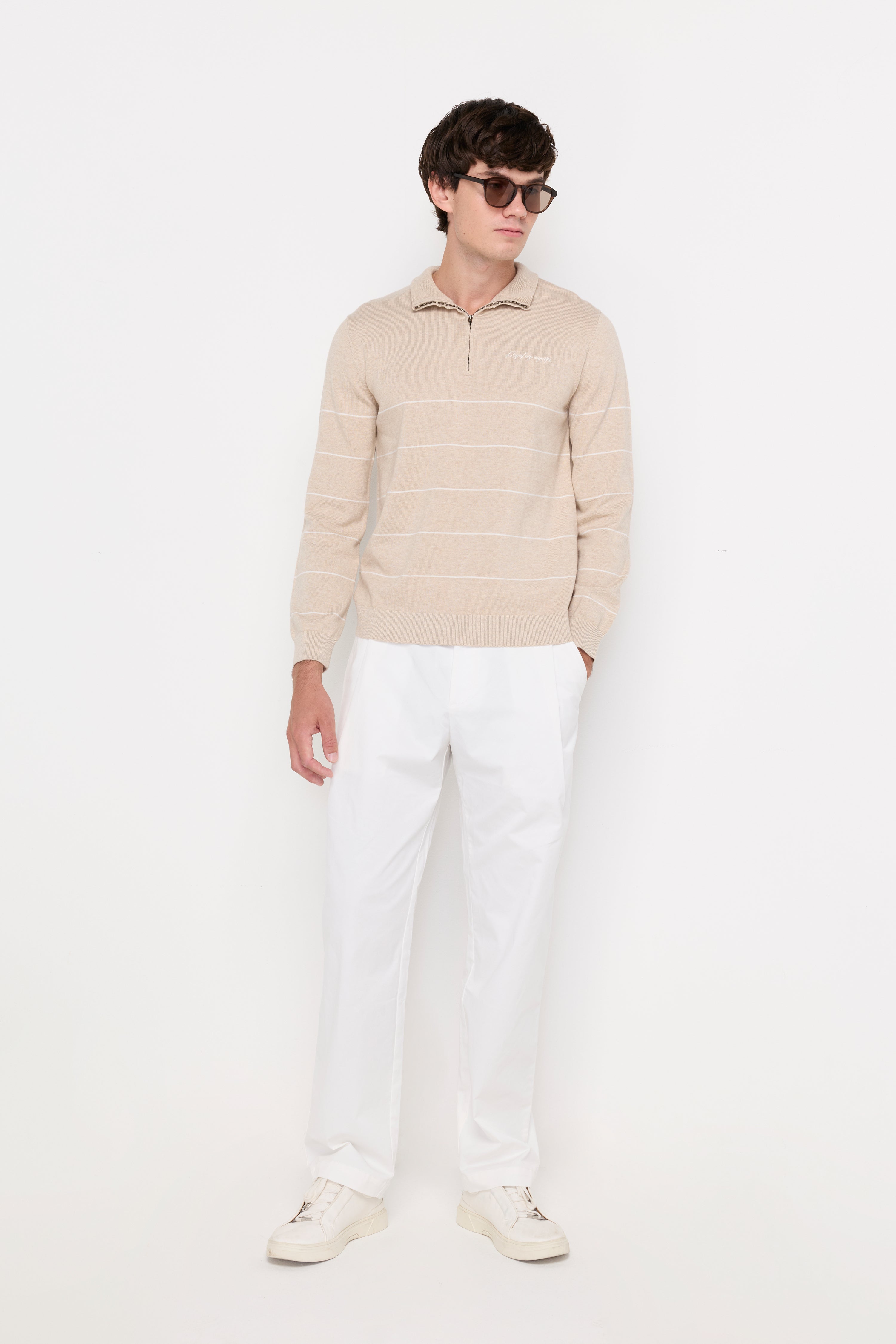 CONTRAST STRIPE HALF-ZIP KNIT PULLOVER