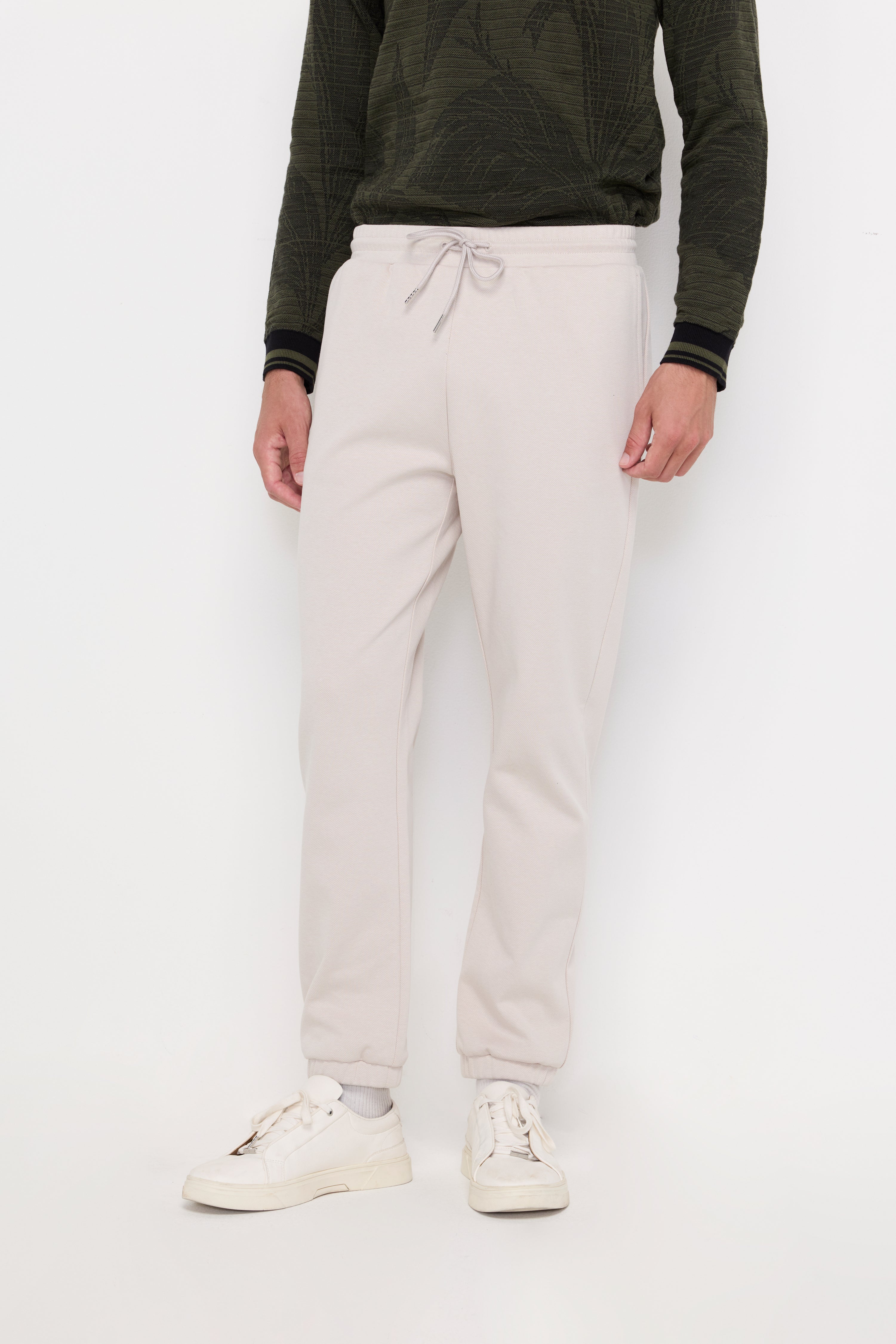 ESSENTIAL TEXTURED DRAWSTRING KNIT TROUSERS
