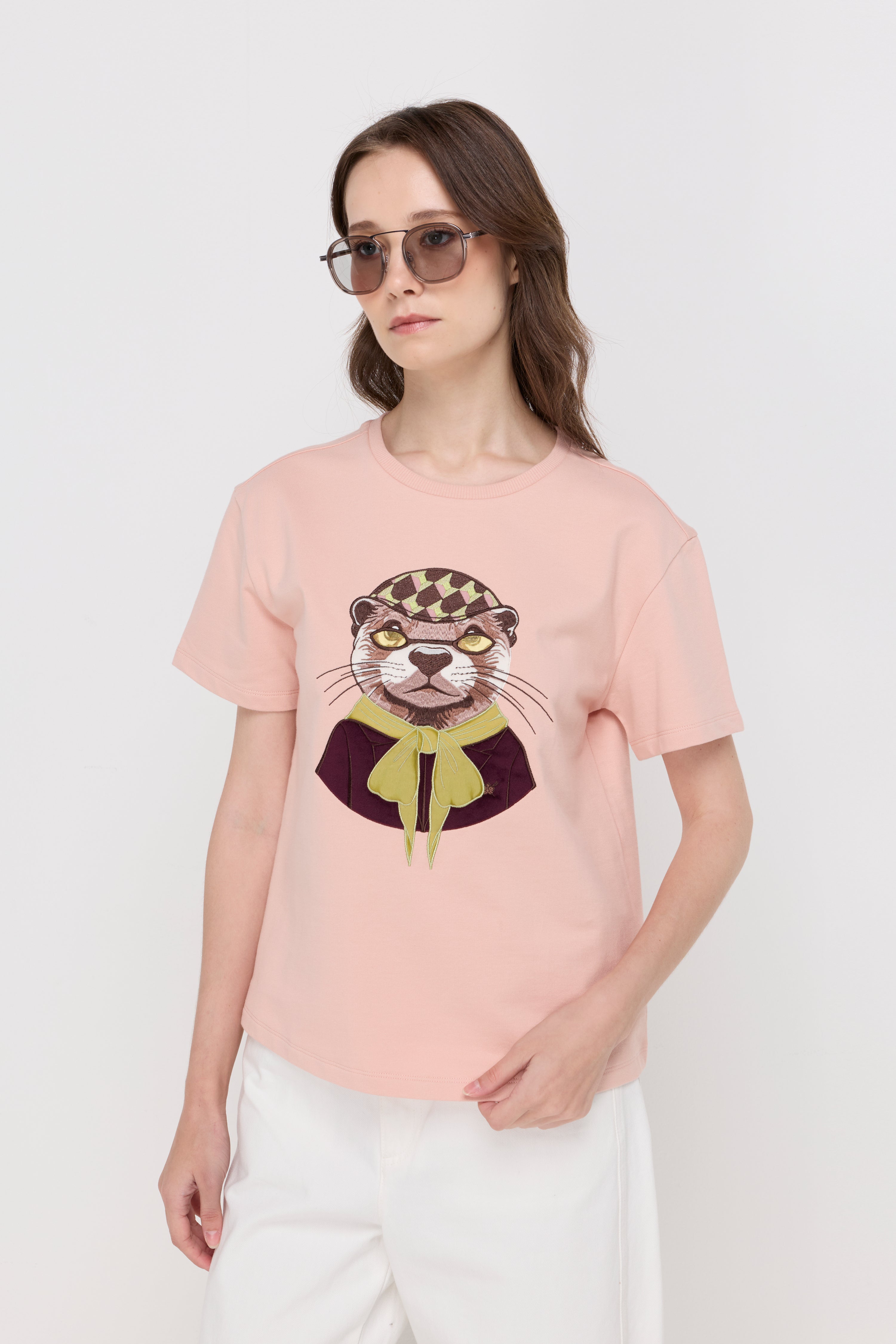 HERITAGE OTTER GRAPHIC TOP