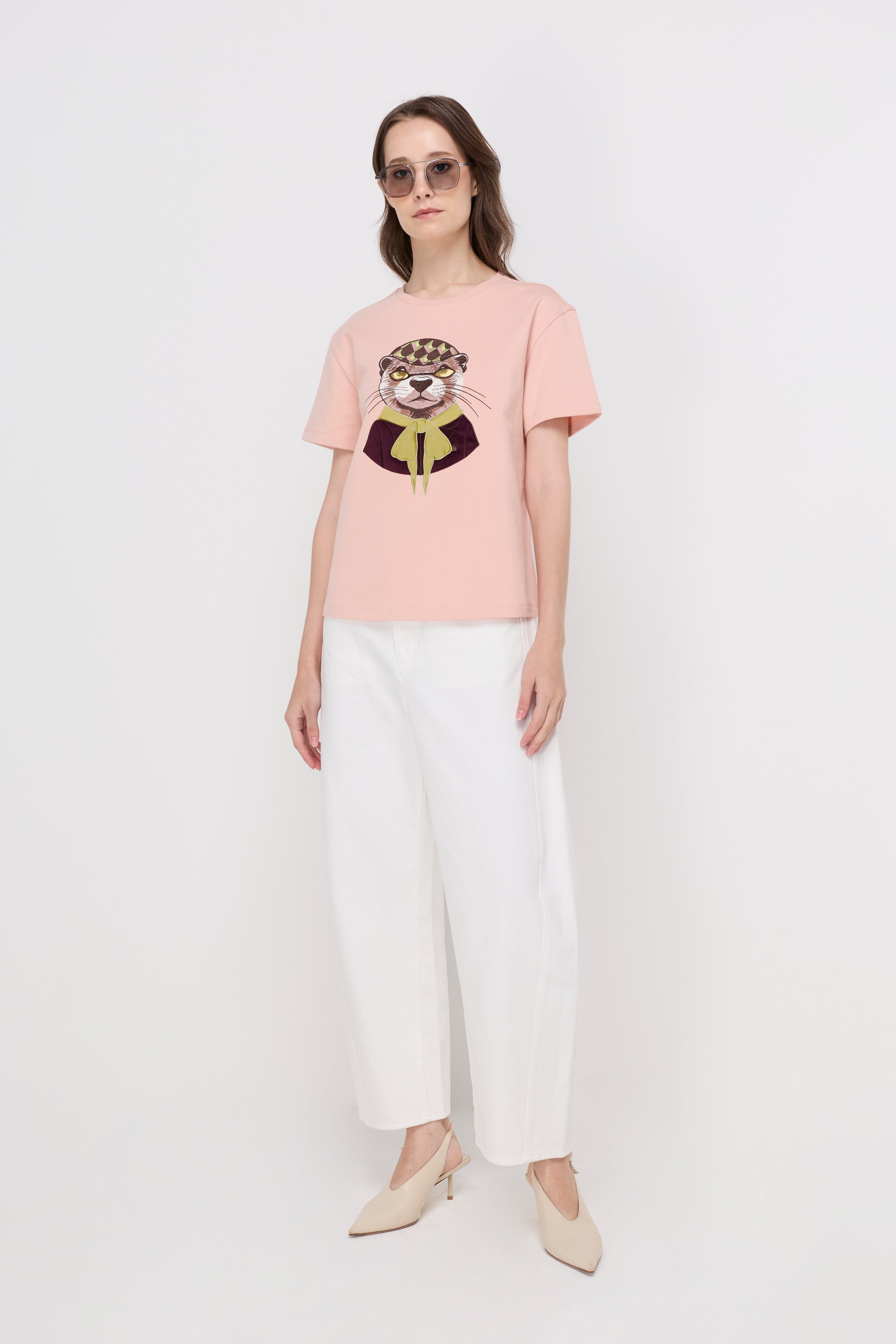 HERITAGE OTTER GRAPHIC TOP