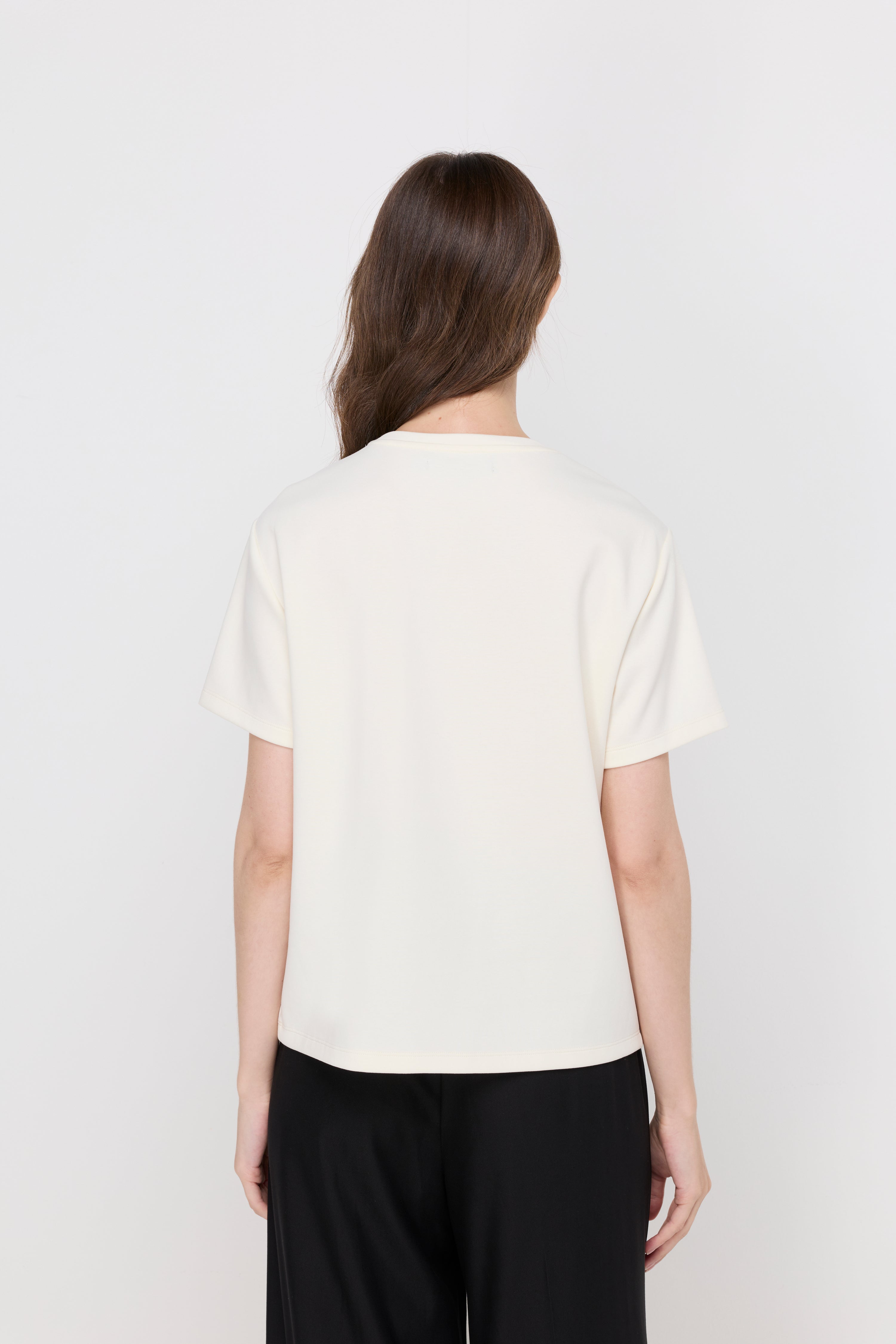 THE GENTLEMAN RABBIT TEE