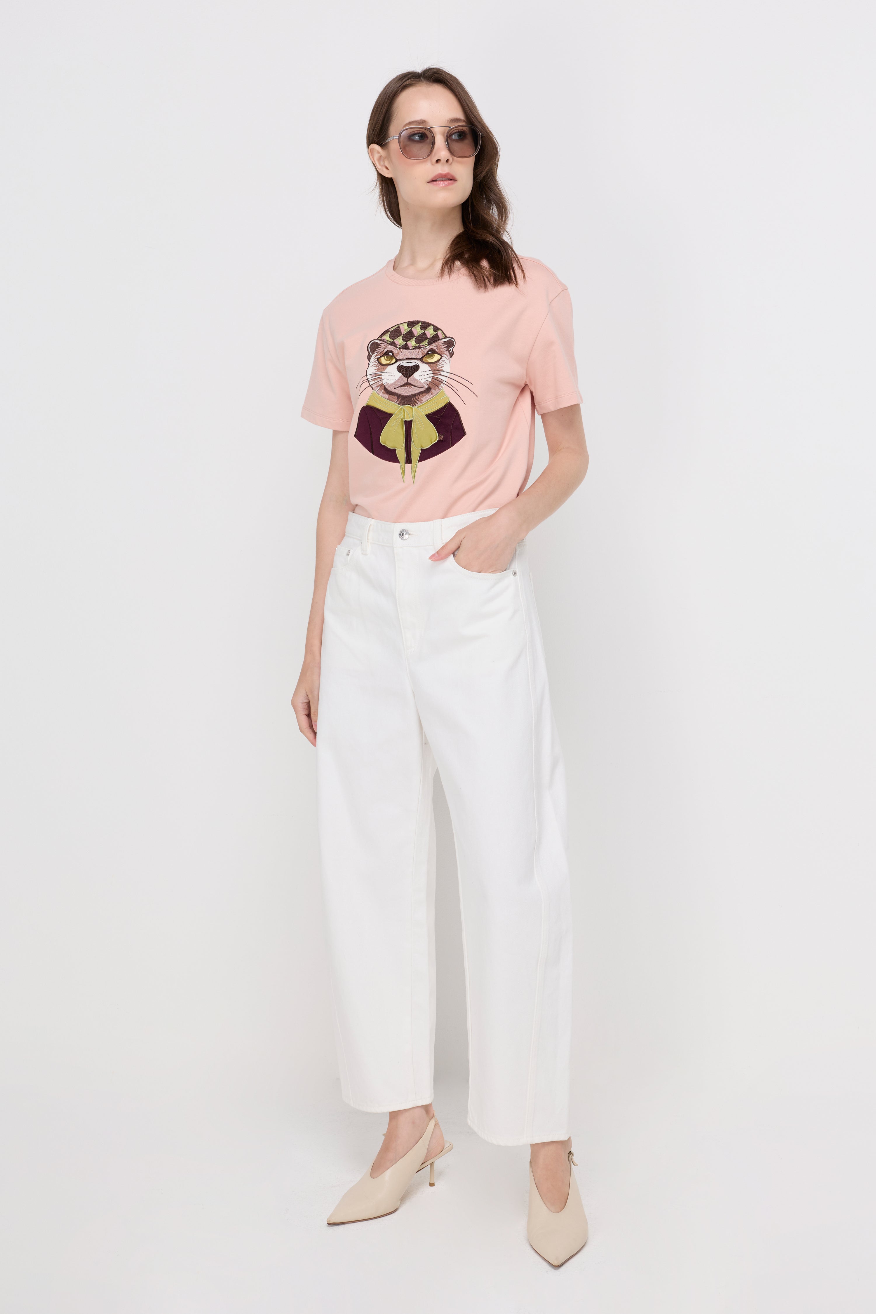 AVERY BARREL-LEG DENIM JEANS
