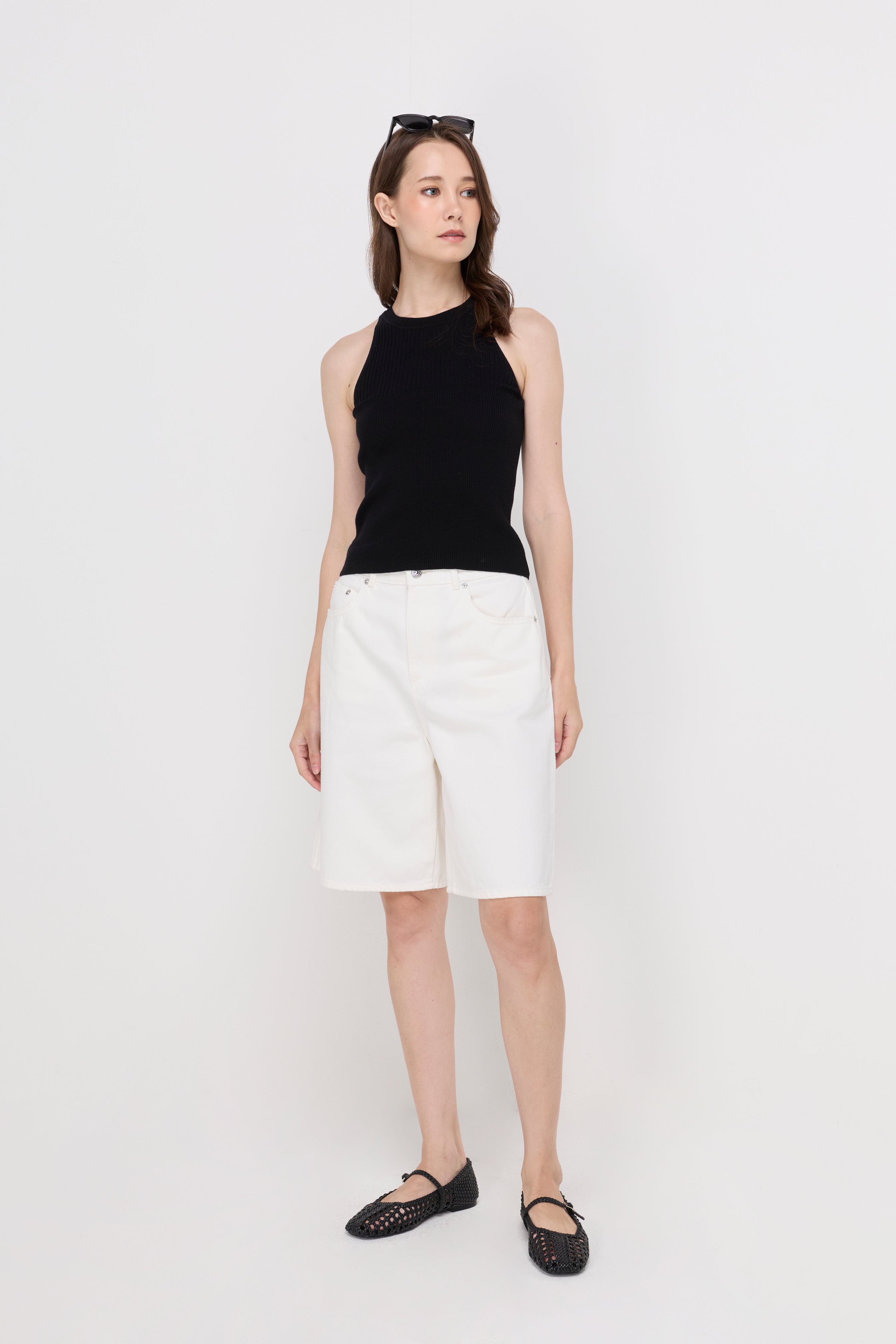 HIGH-RISE TAILORED BERMUDA SHORTS