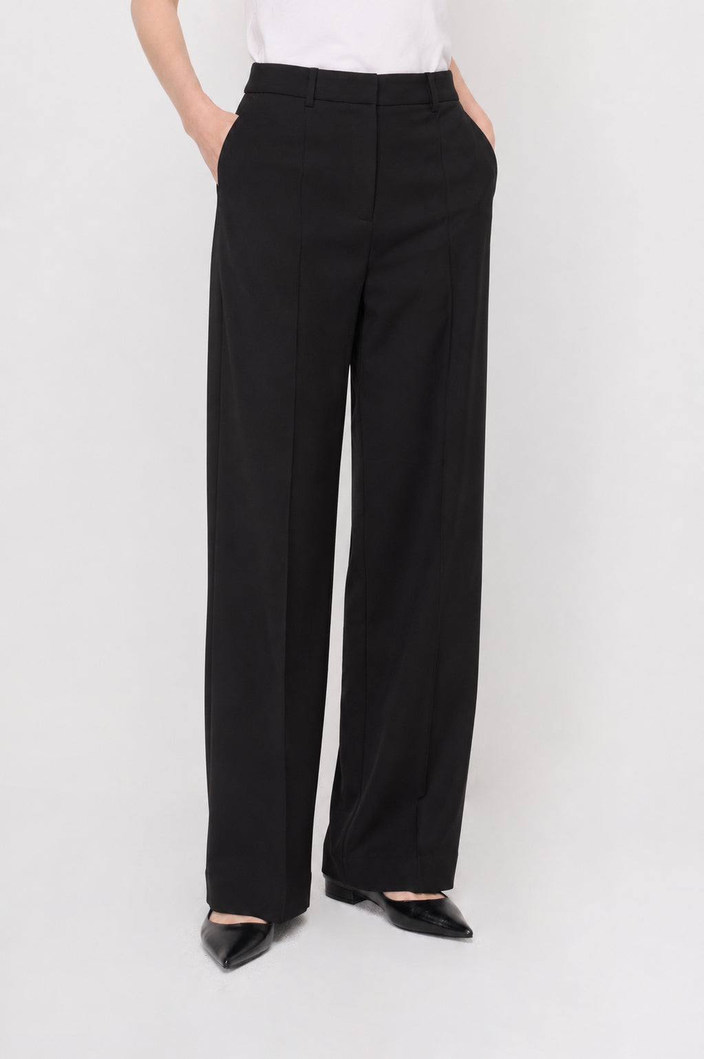 TAILORED PLEATED STRAIGHT-LEG TROUSERS