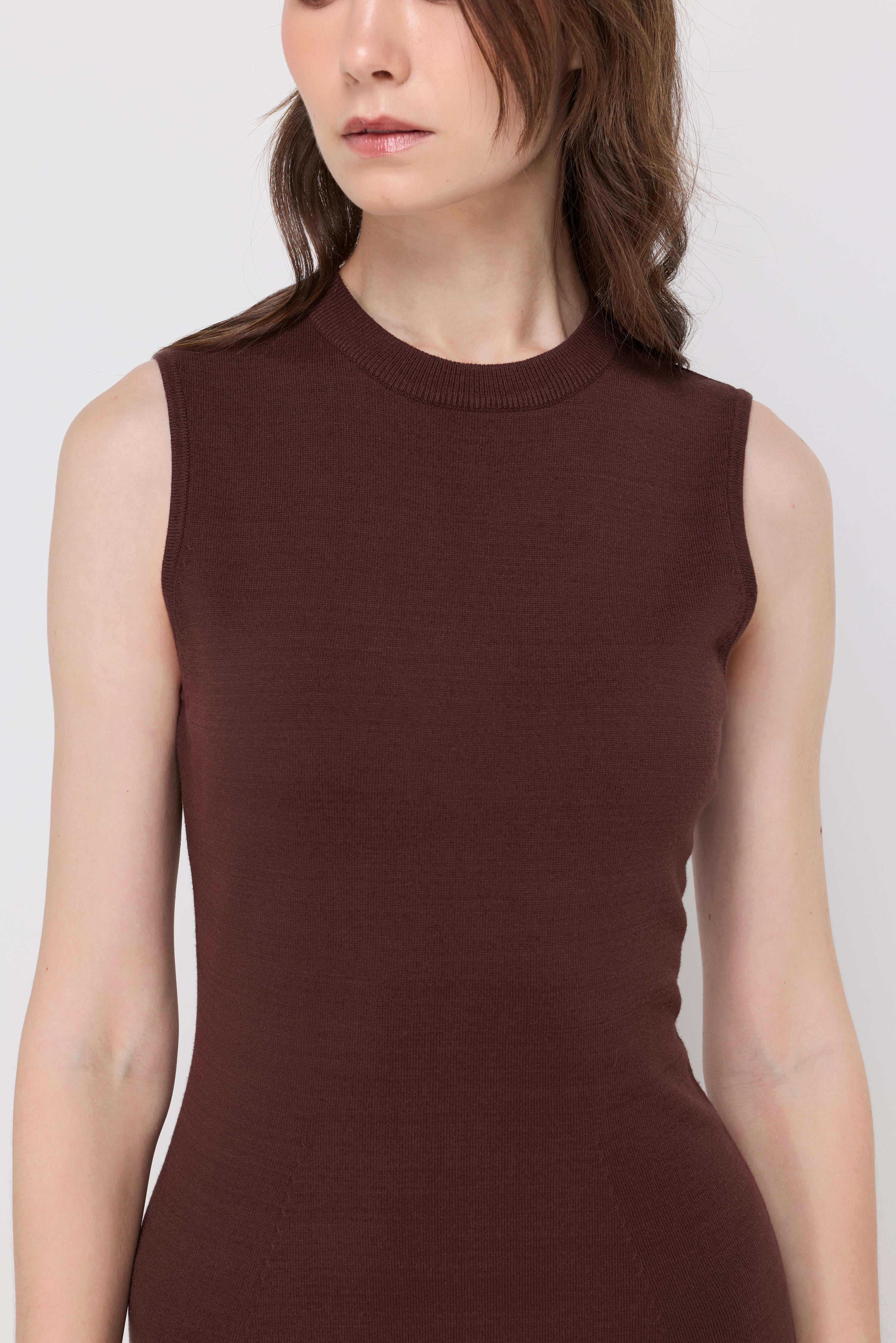 SLEEVELESS KNIT A-LINE MIDI DRESS