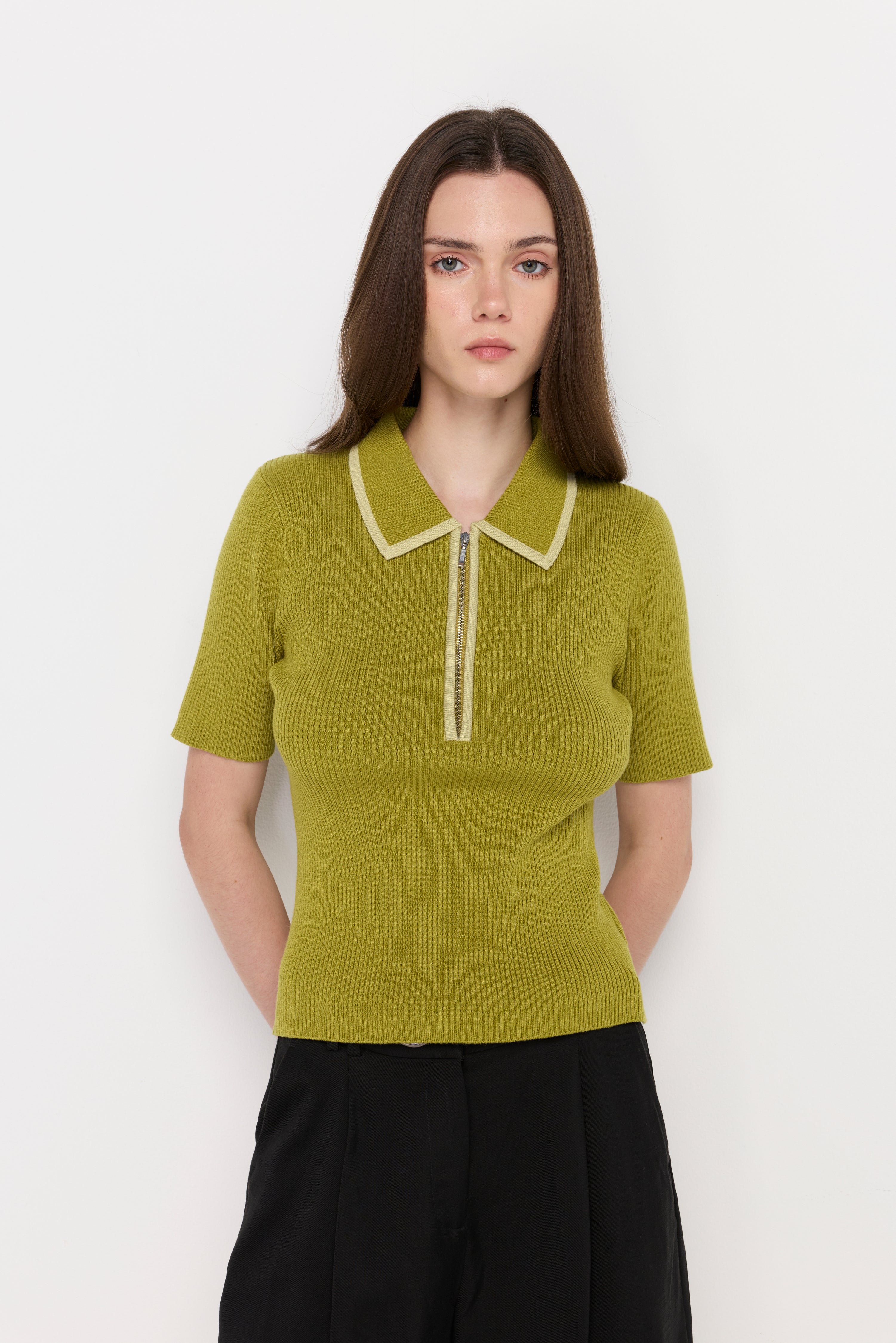 RIBBED ZIP-NECK KNIT POLO
