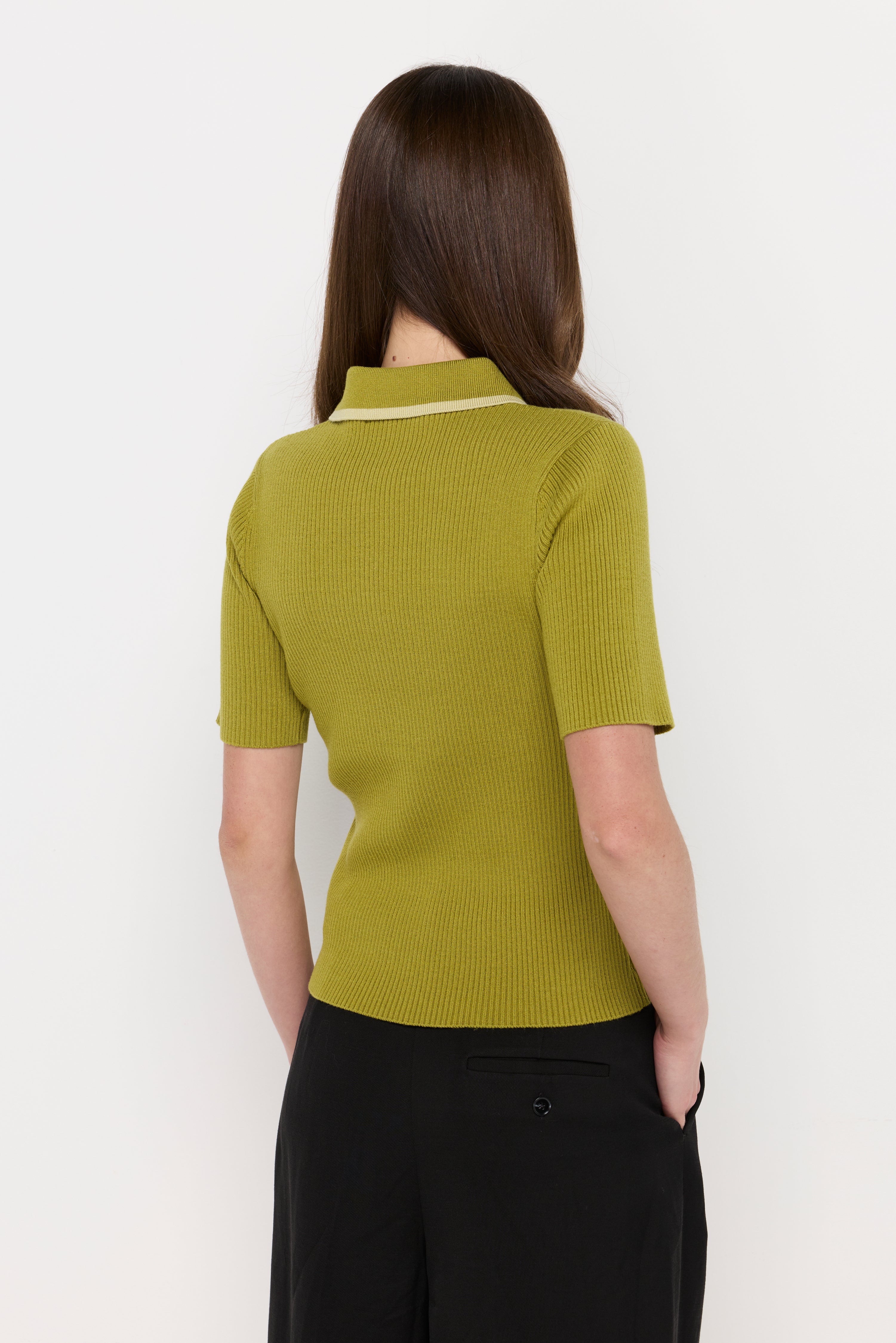 RIBBED ZIP-NECK KNIT POLO