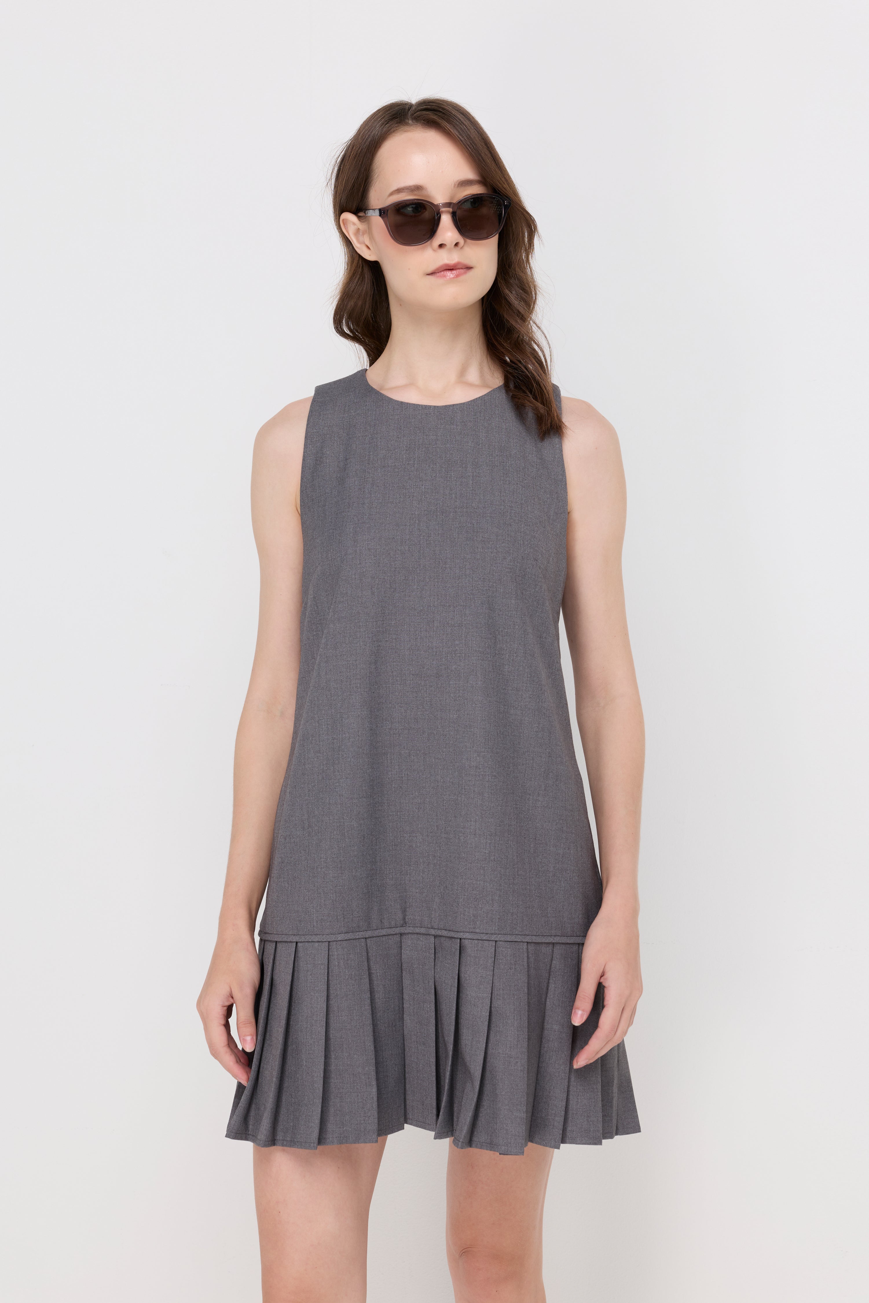 CONTRAST TRIM KNIT MINI DRESS