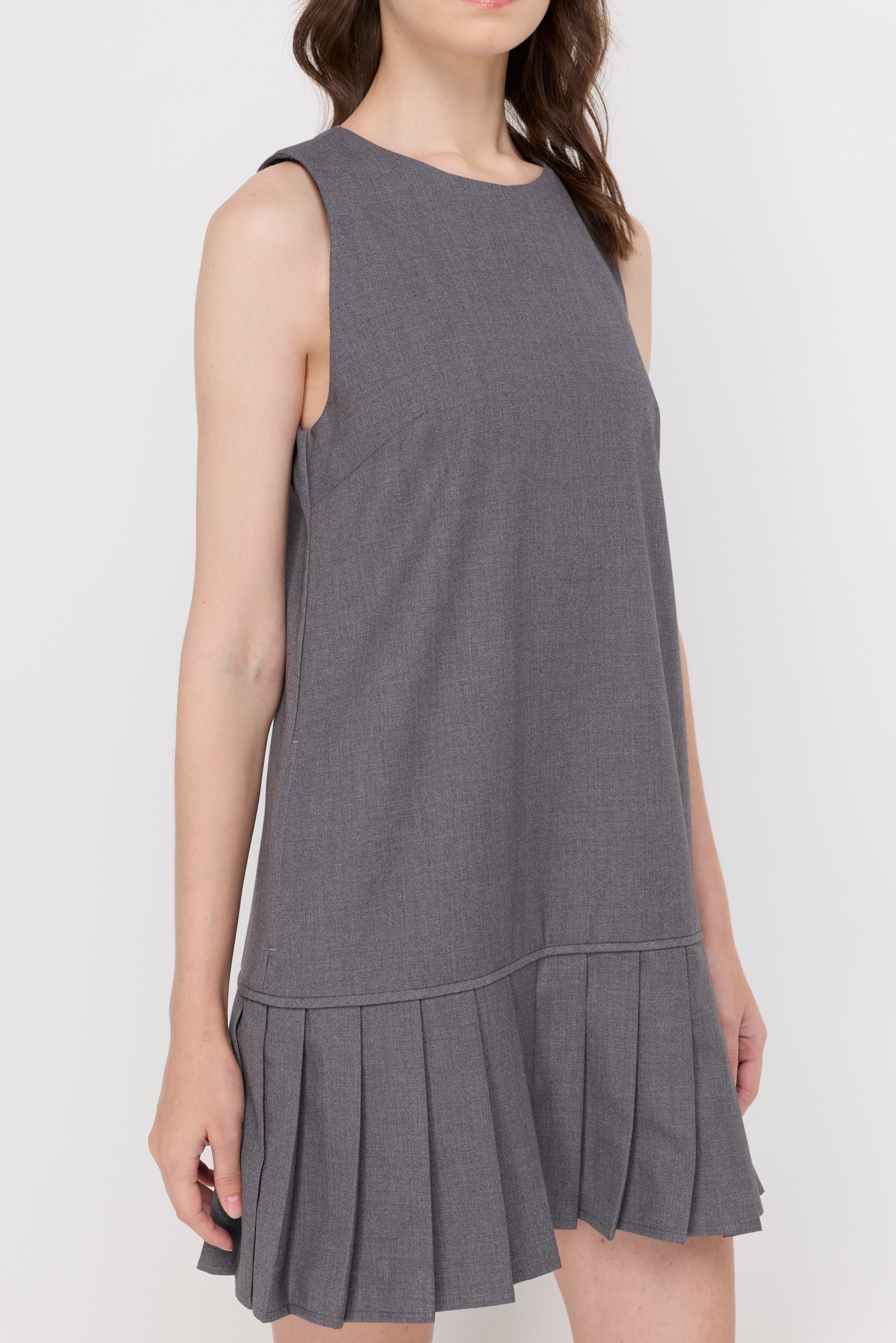CONTRAST TRIM KNIT MINI DRESS