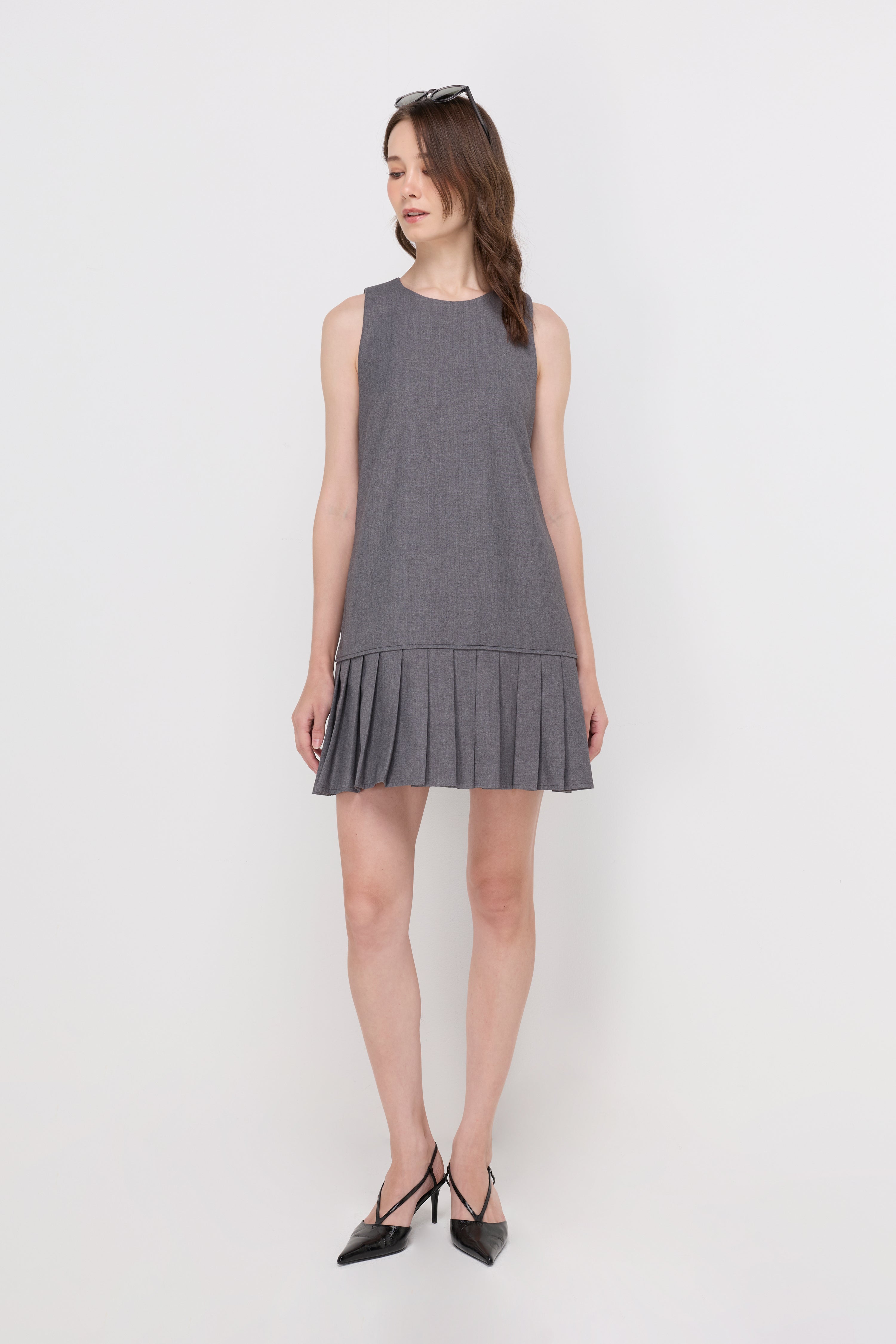 CONTRAST TRIM KNIT MINI DRESS