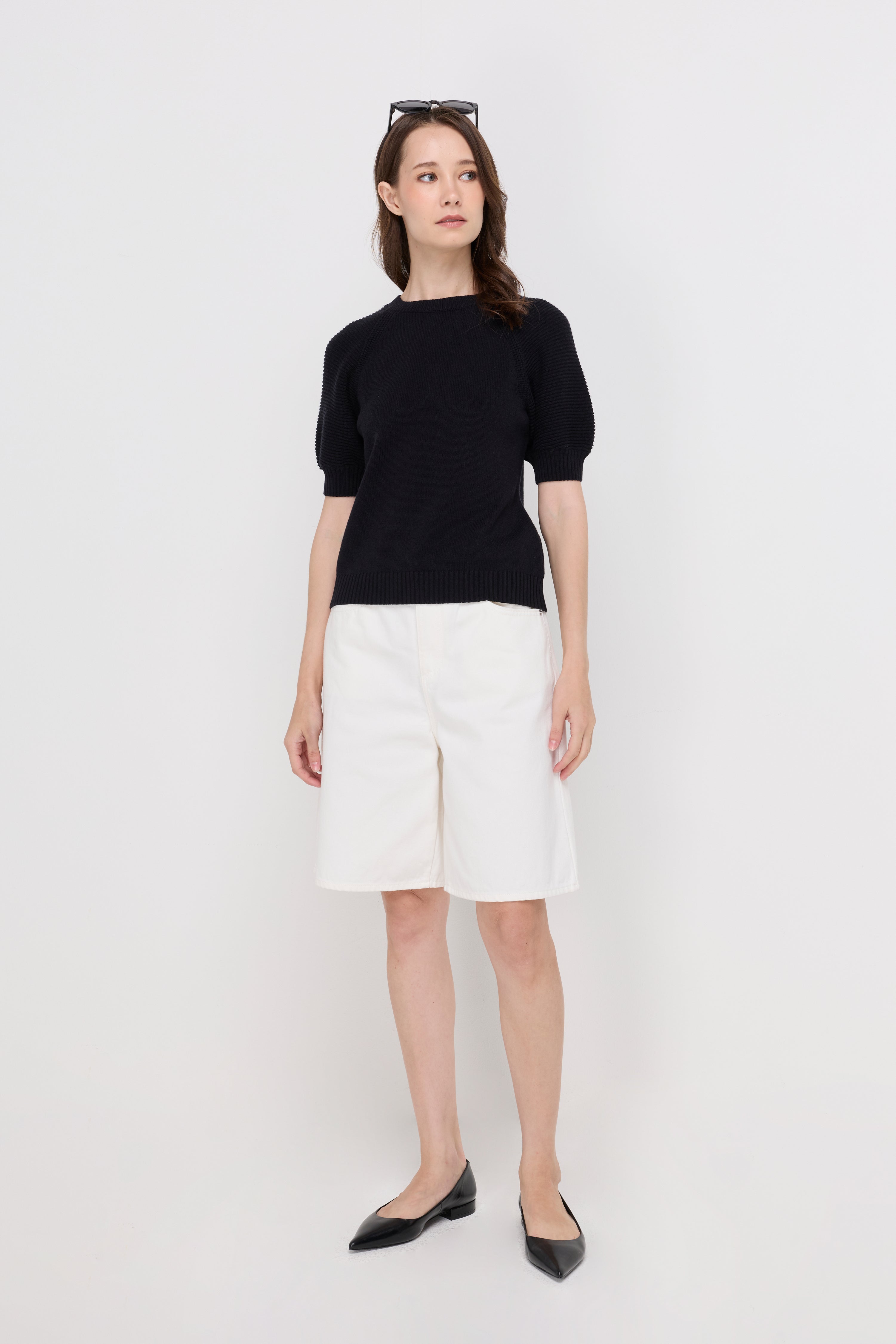 TEXTURED PUFF-SLEEVE KNIT TOP