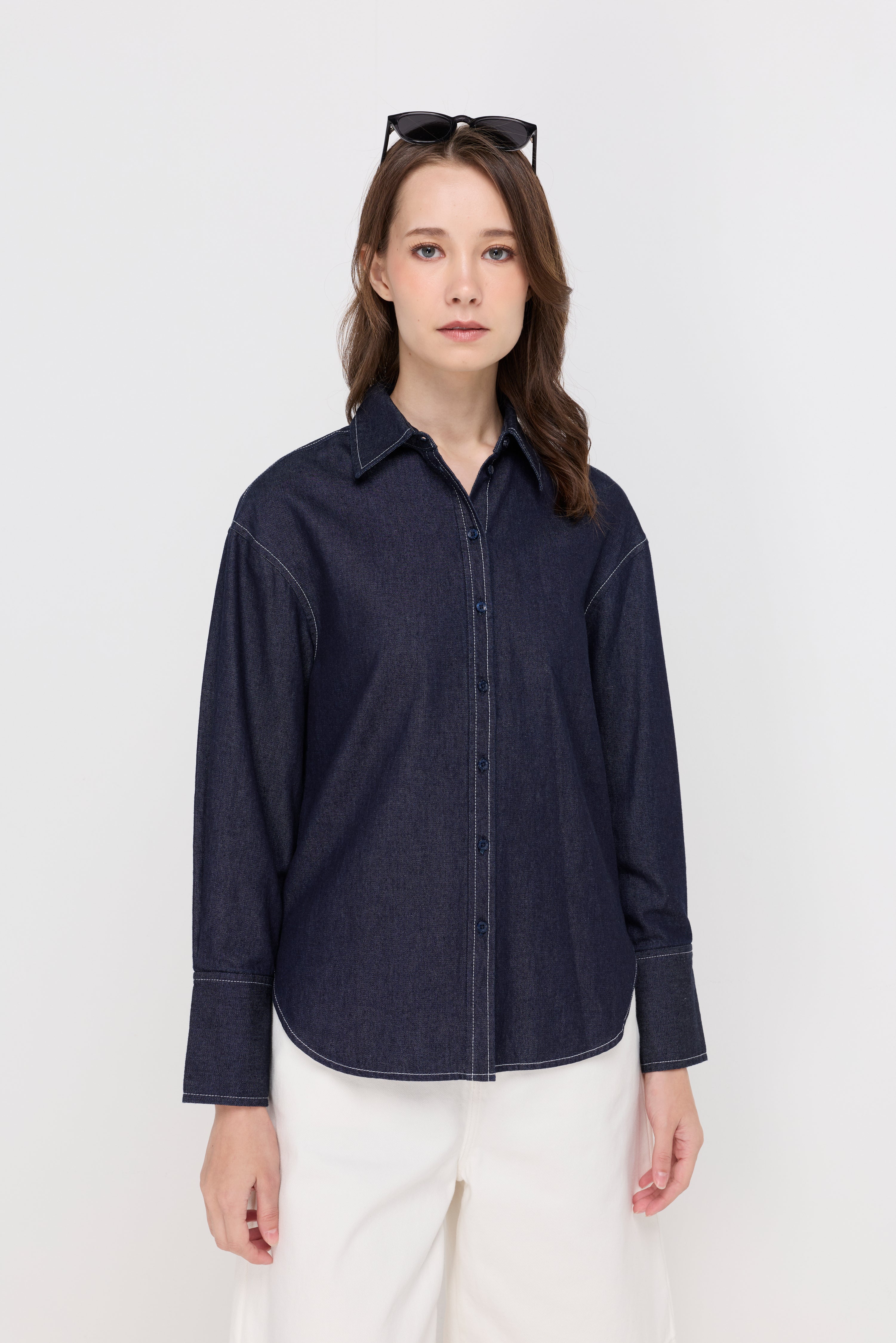 CLASSIC OXFORD BUTTON-DOWN SHIRT