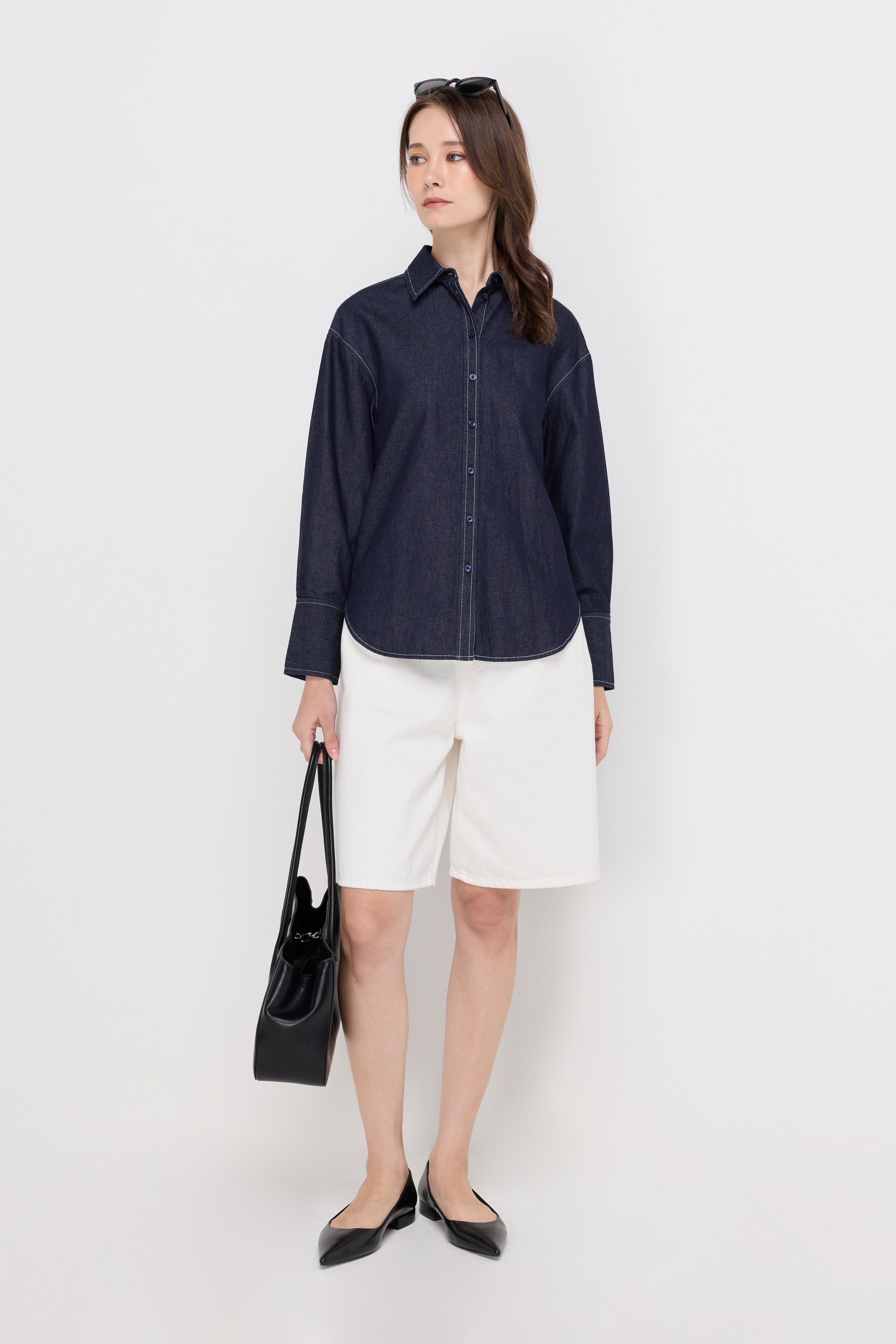 CLASSIC OXFORD BUTTON-DOWN SHIRT