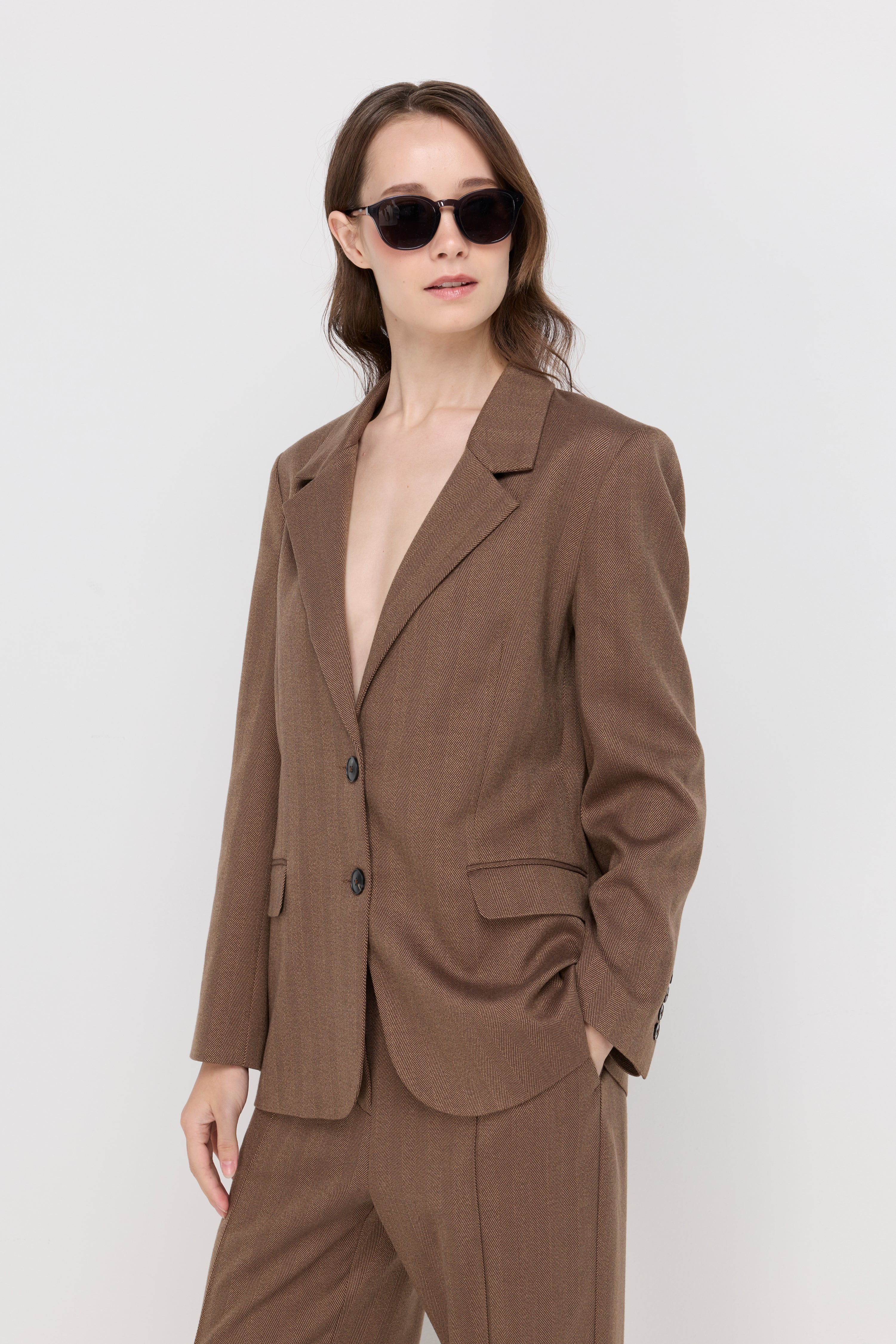 TAILORED SINGLE-BREASTED BLAZER