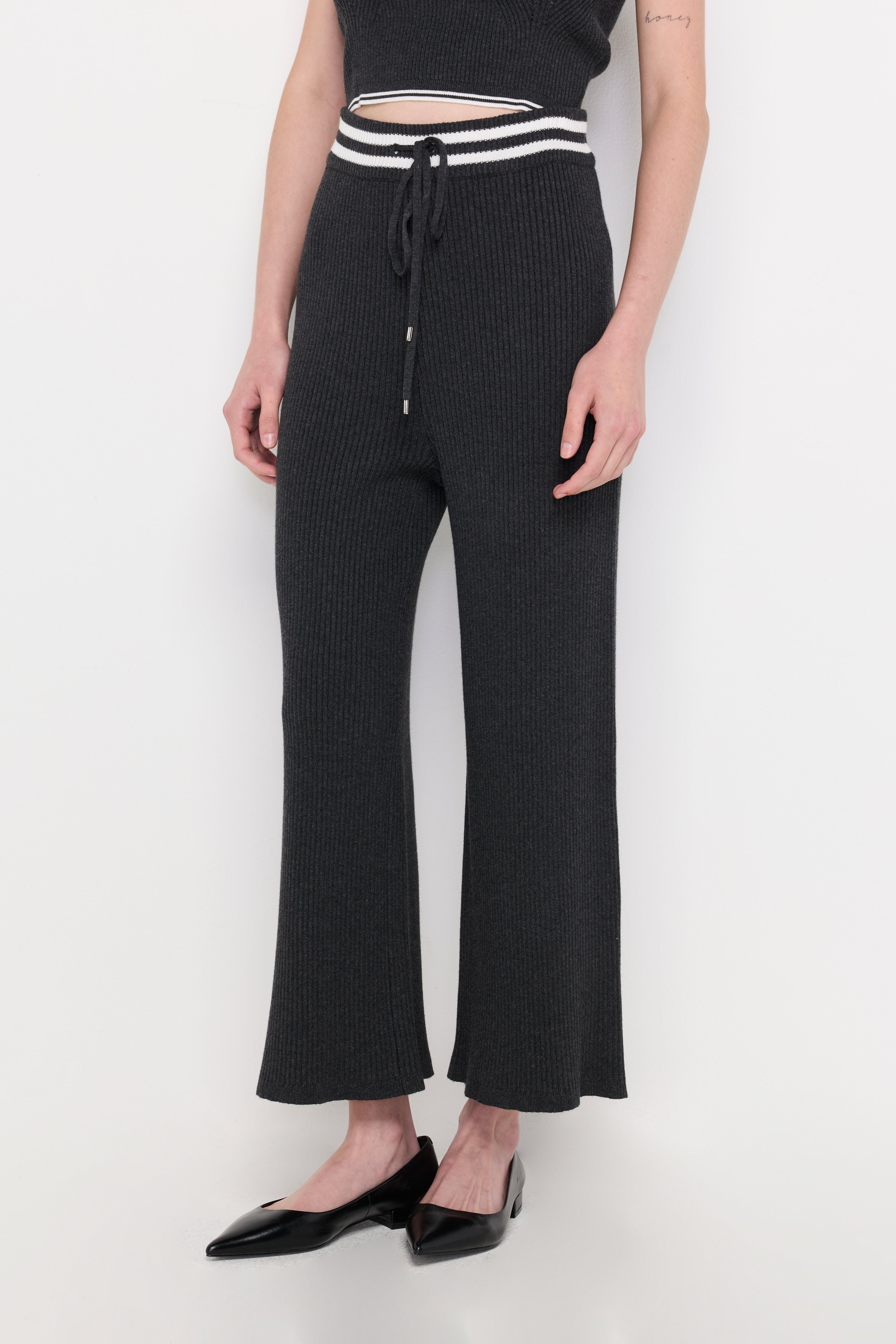 CONTRAST WAIST KNIT WIDE-LEG PANTS