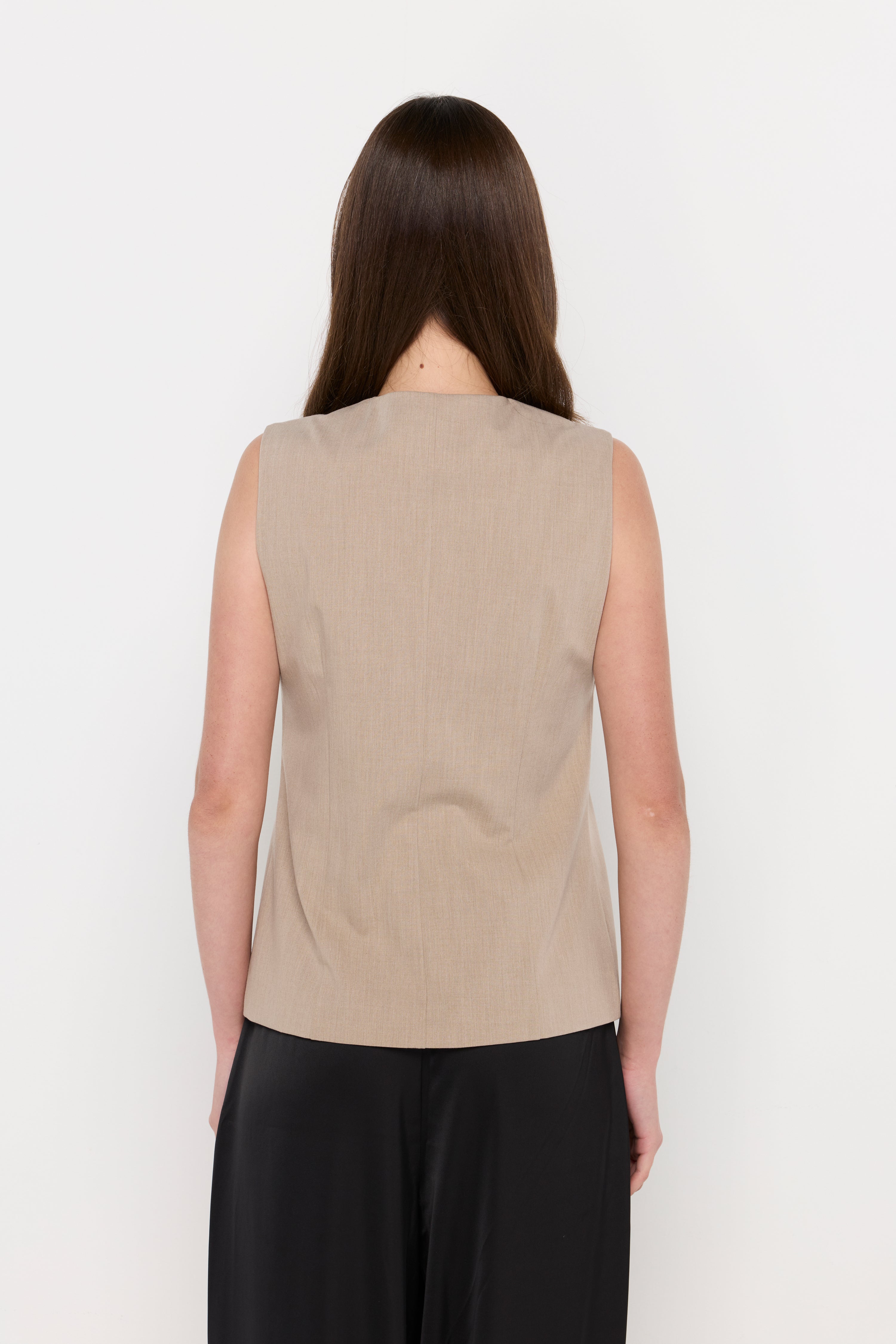 TAILORED BUTTON-FRONT VEST TOP