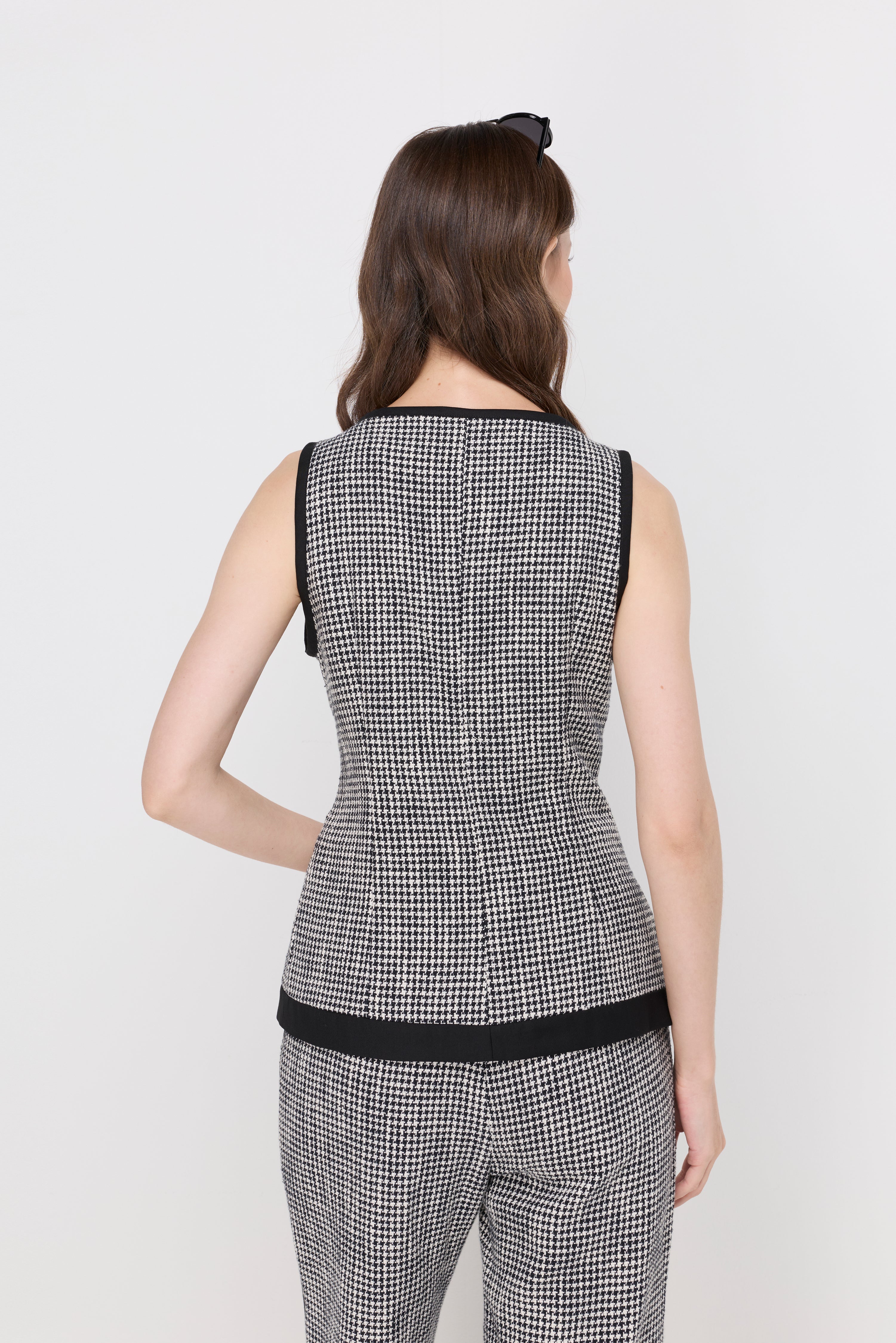 HOUNDSTOOTH CONTRAST-TRIM VEST TOP