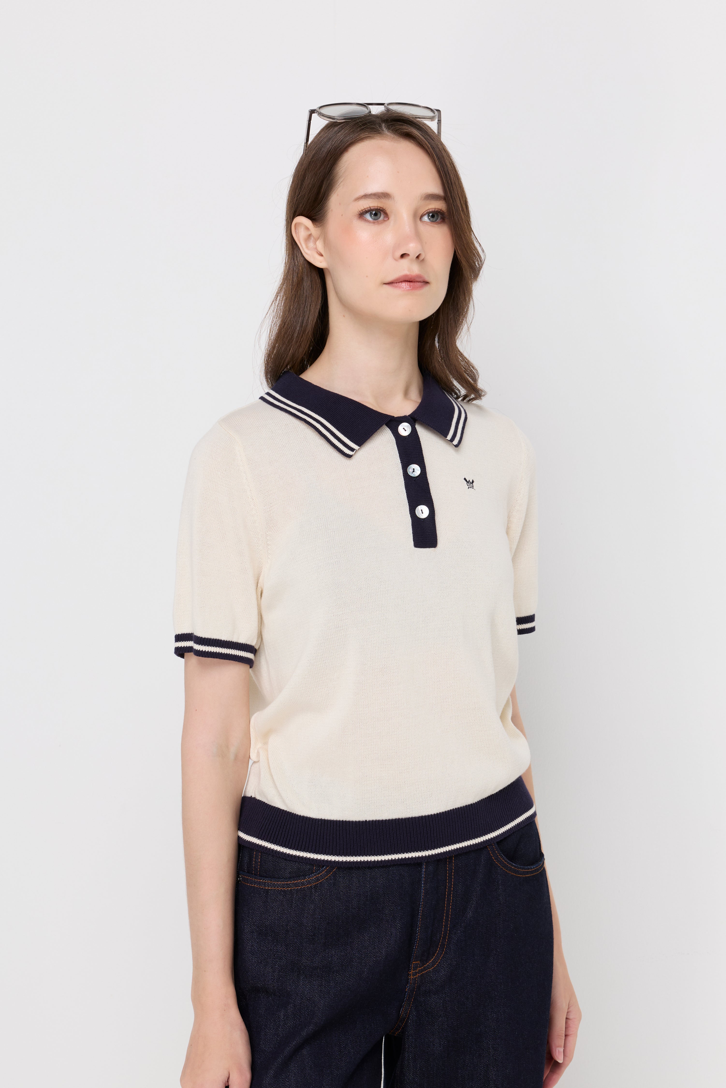 CONTRAST TRIM KNIT POLO TOP