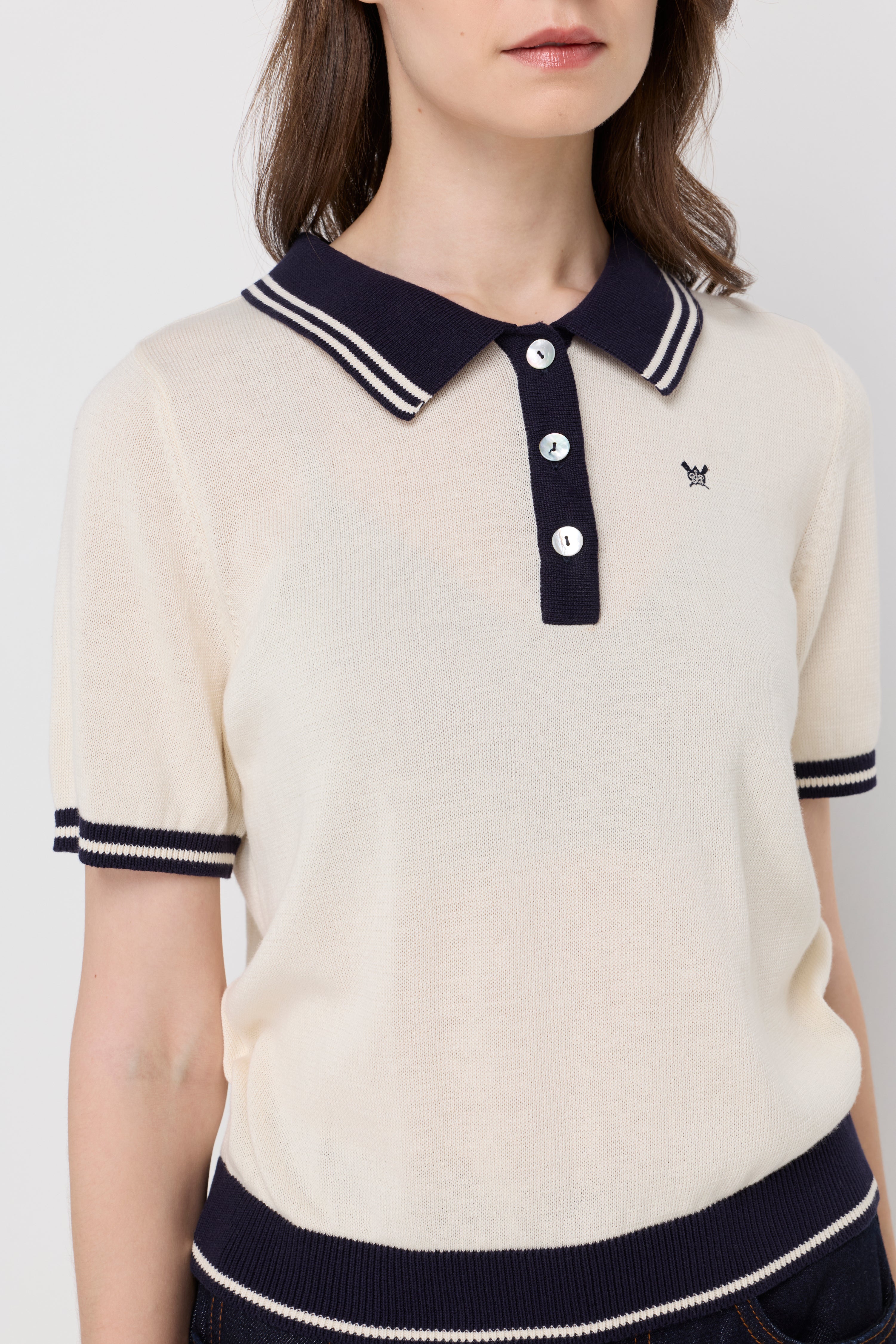 CONTRAST TRIM KNIT POLO TOP