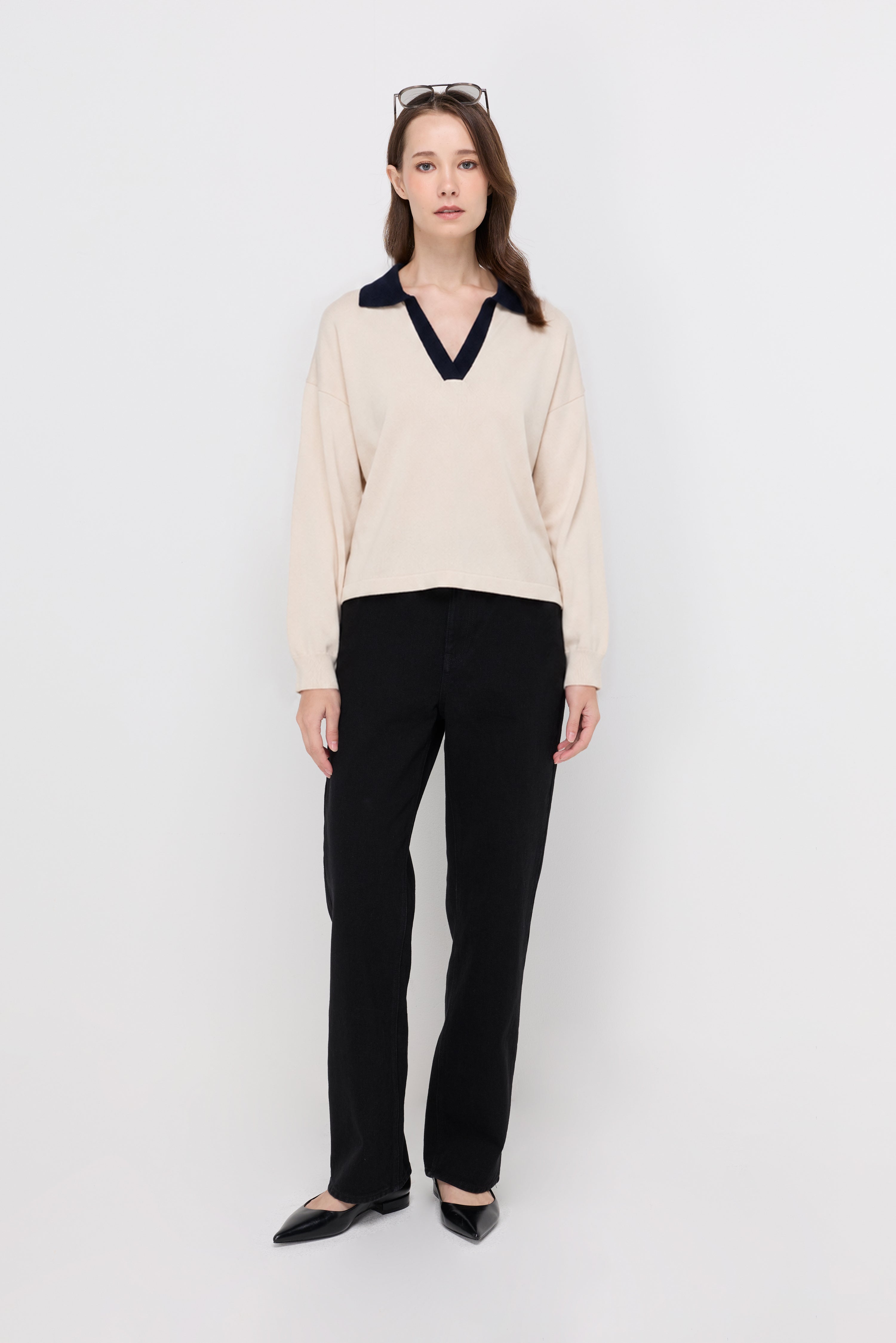 CONTRAST TRIM LONG SLEEVE POLO SWEATER
