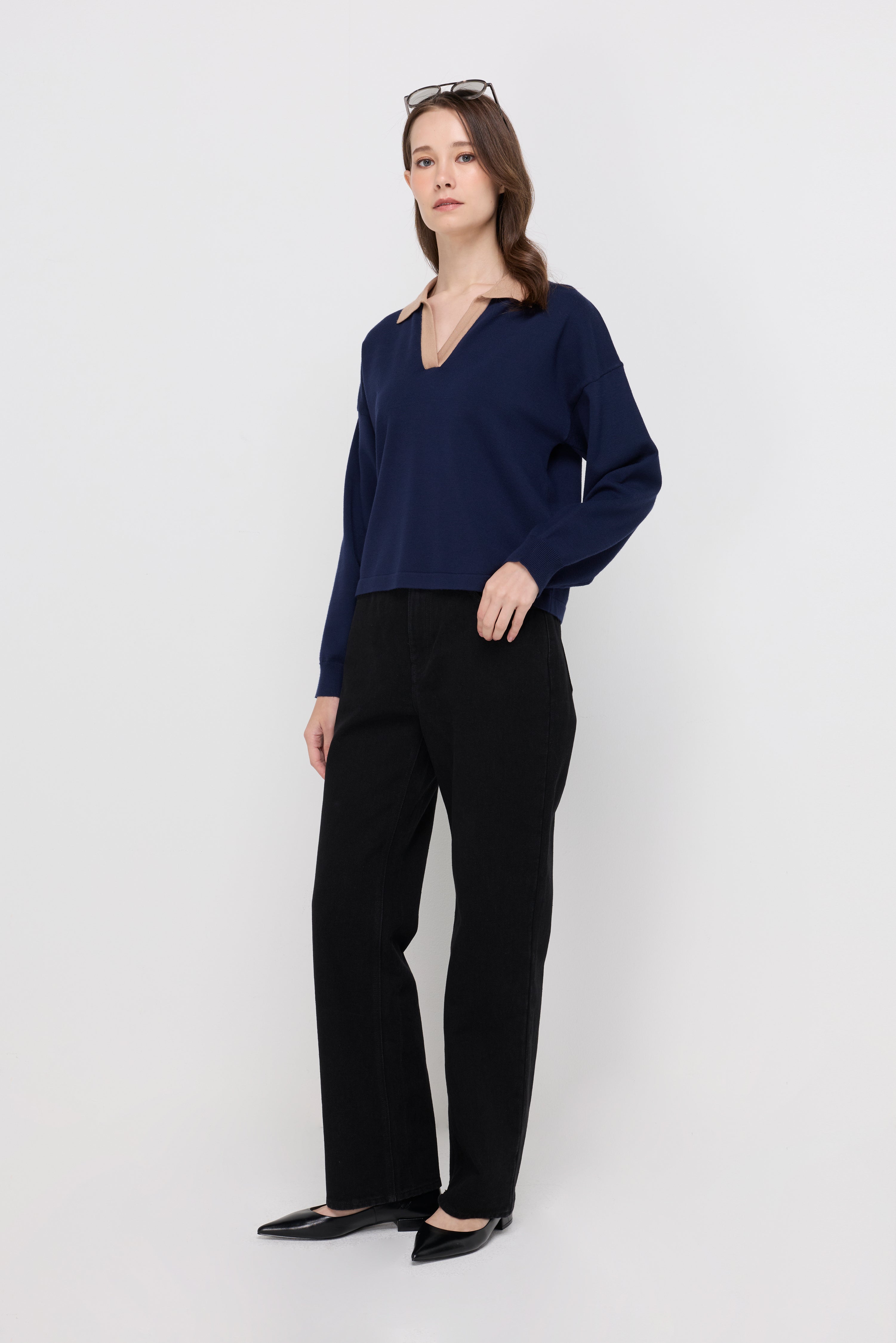 CONTRAST TRIM LONG SLEEVE POLO SWEATER