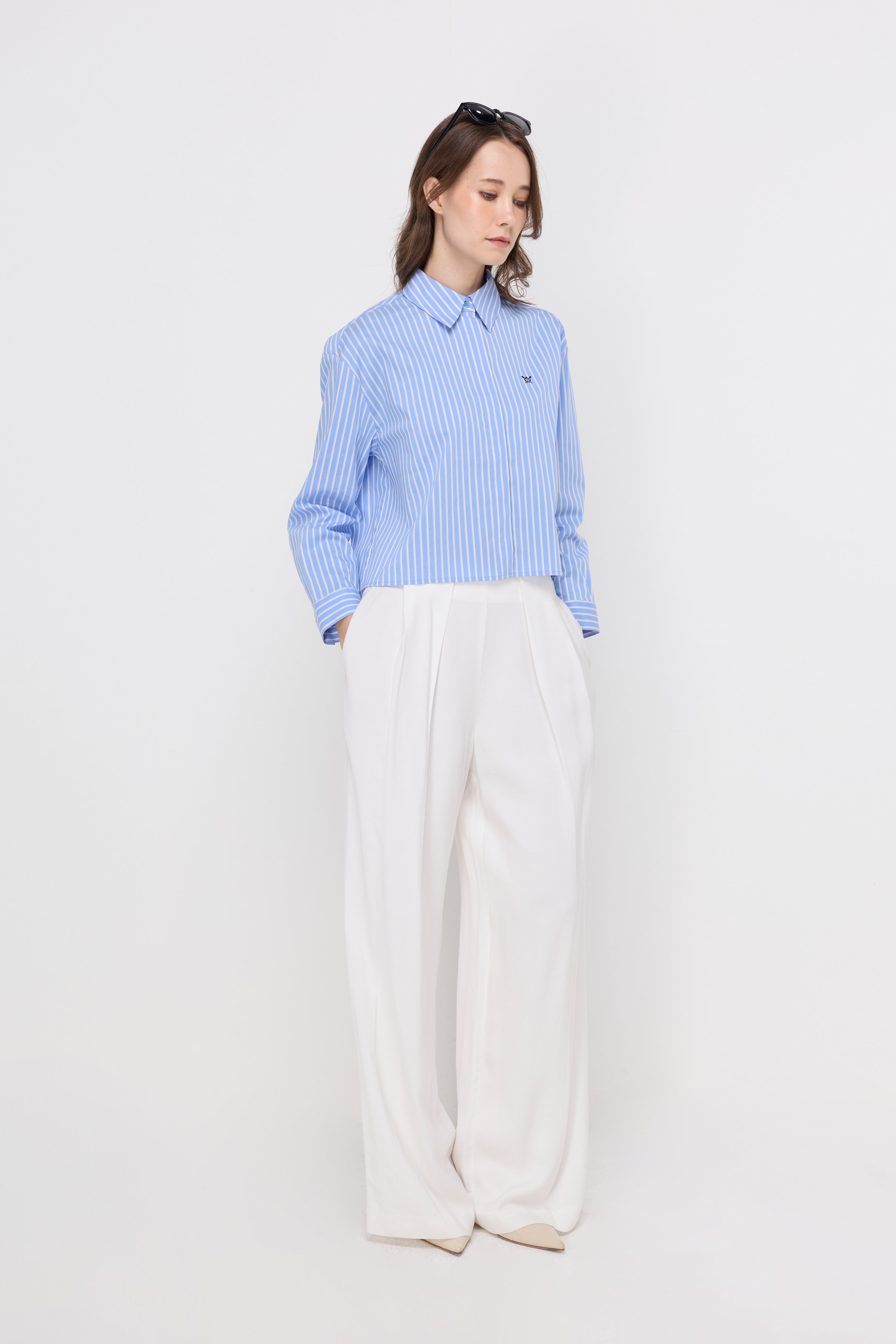 CLASSIC STRIPE CROPPED BLOUSE