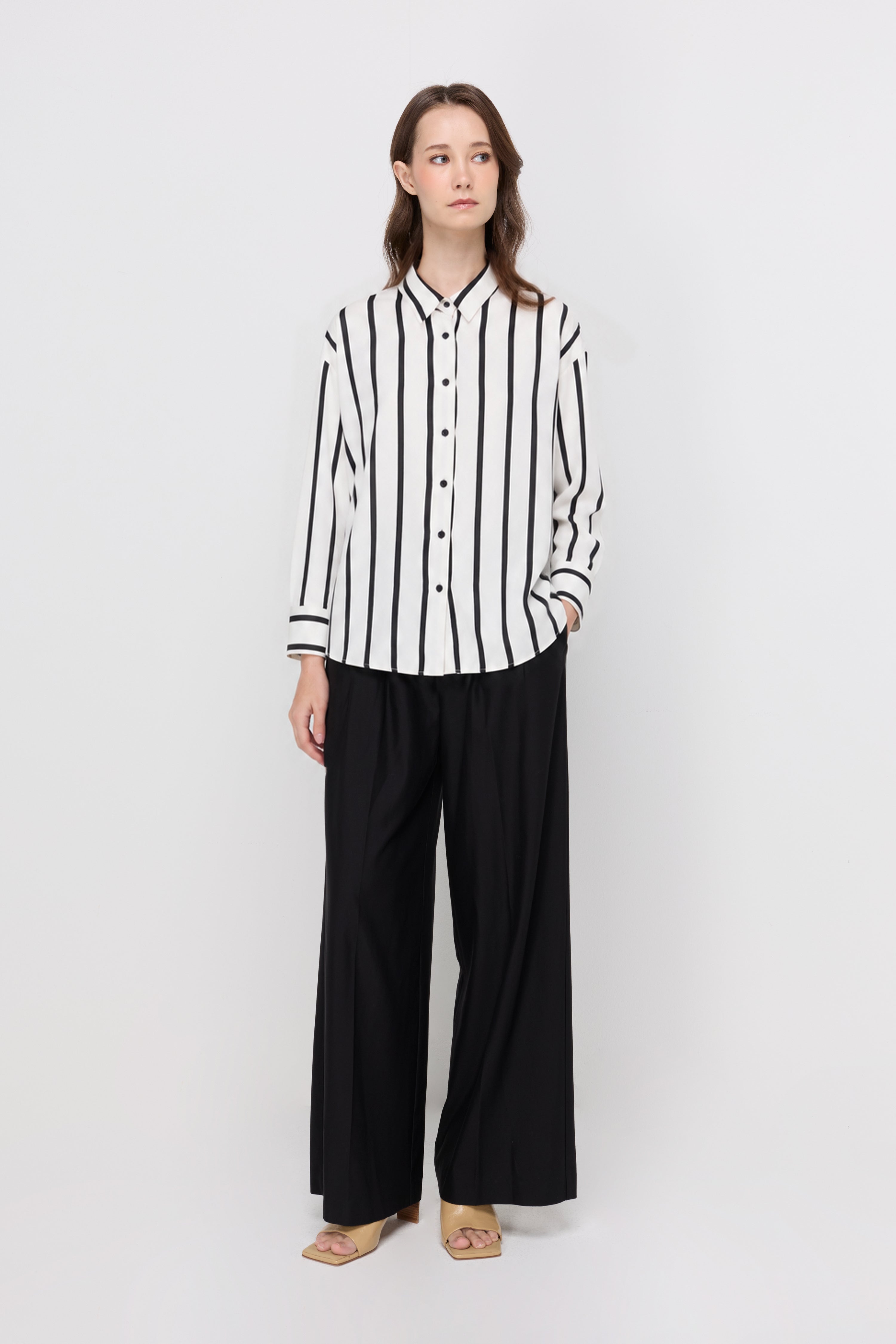 STRIPED BUTTON-DOWN SHIRT